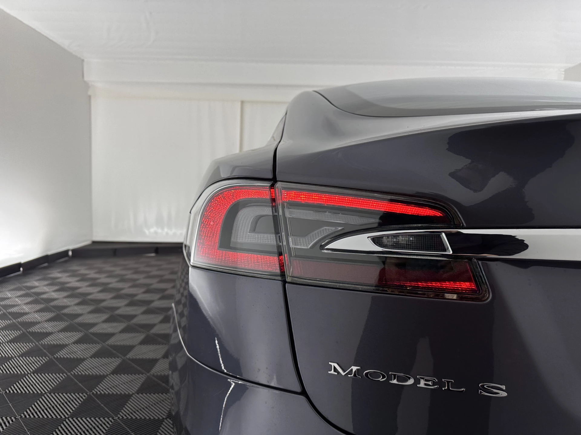 Hoofdafbeelding Tesla Model S