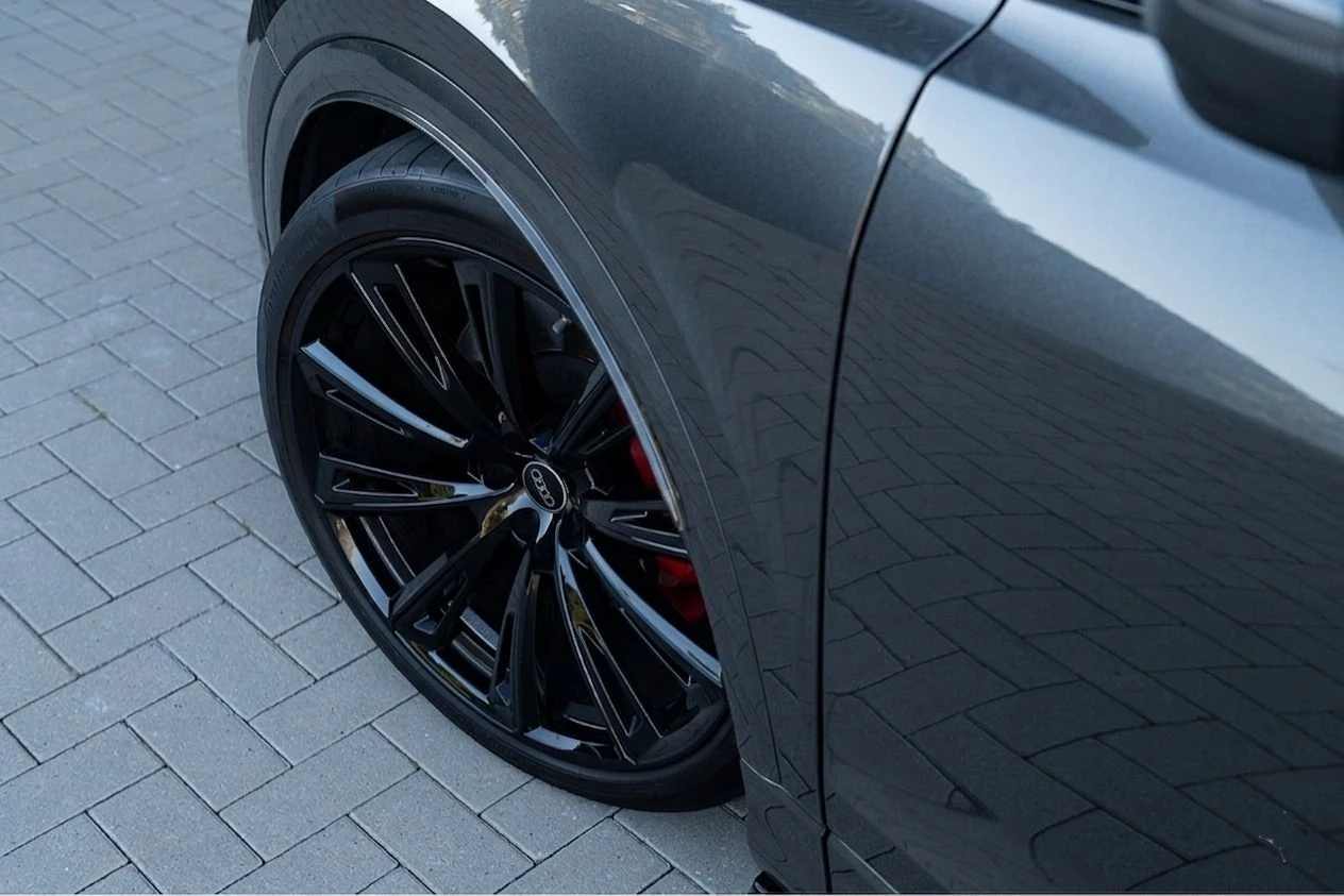 Hoofdafbeelding Audi Q8
