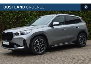 BMW X1 xDrive30e High Executive M Sport Automaat / Sportstoelen / Stoelverwarming / Adaptief M Onderstel / Parking Assistant Plus / Head-Up / Live Cockpit Professional