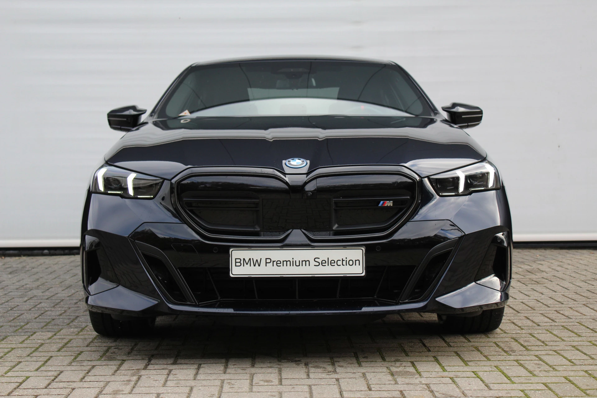 Hoofdafbeelding BMW i5