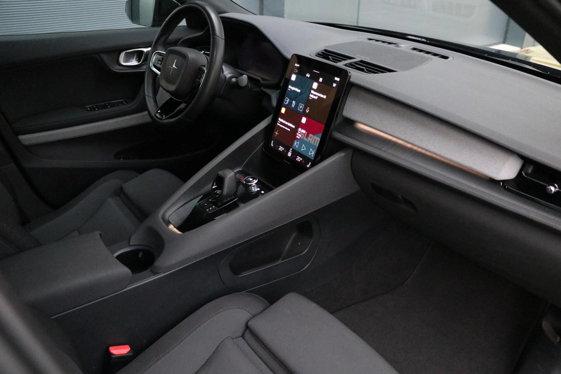 Hoofdafbeelding Polestar 2