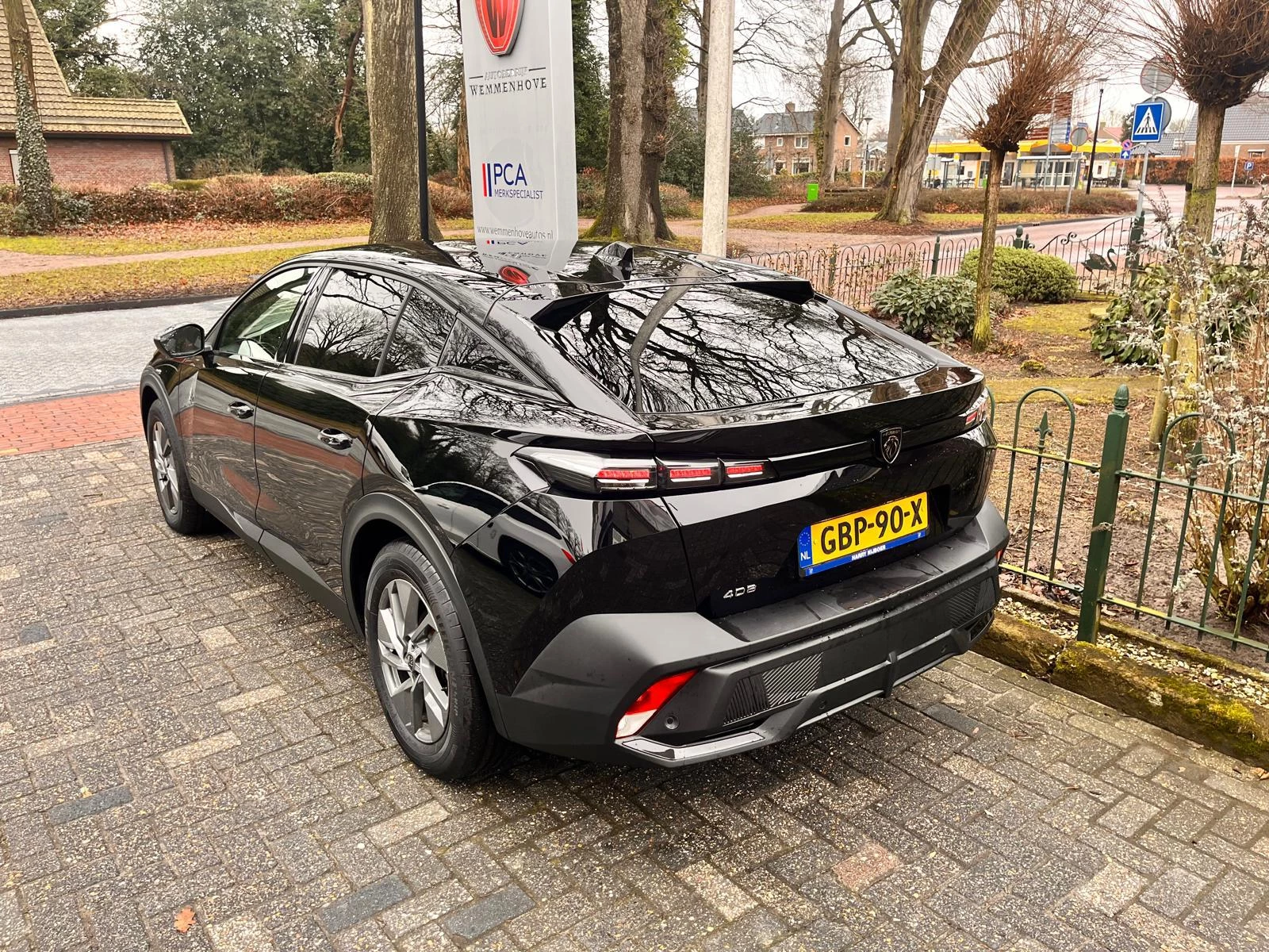 Hoofdafbeelding Peugeot 408