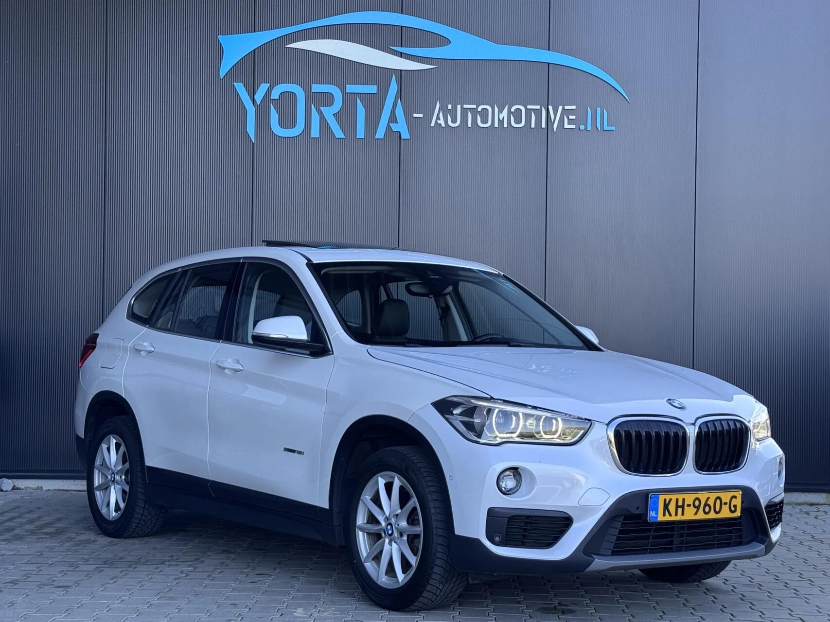 Hoofdafbeelding BMW X1