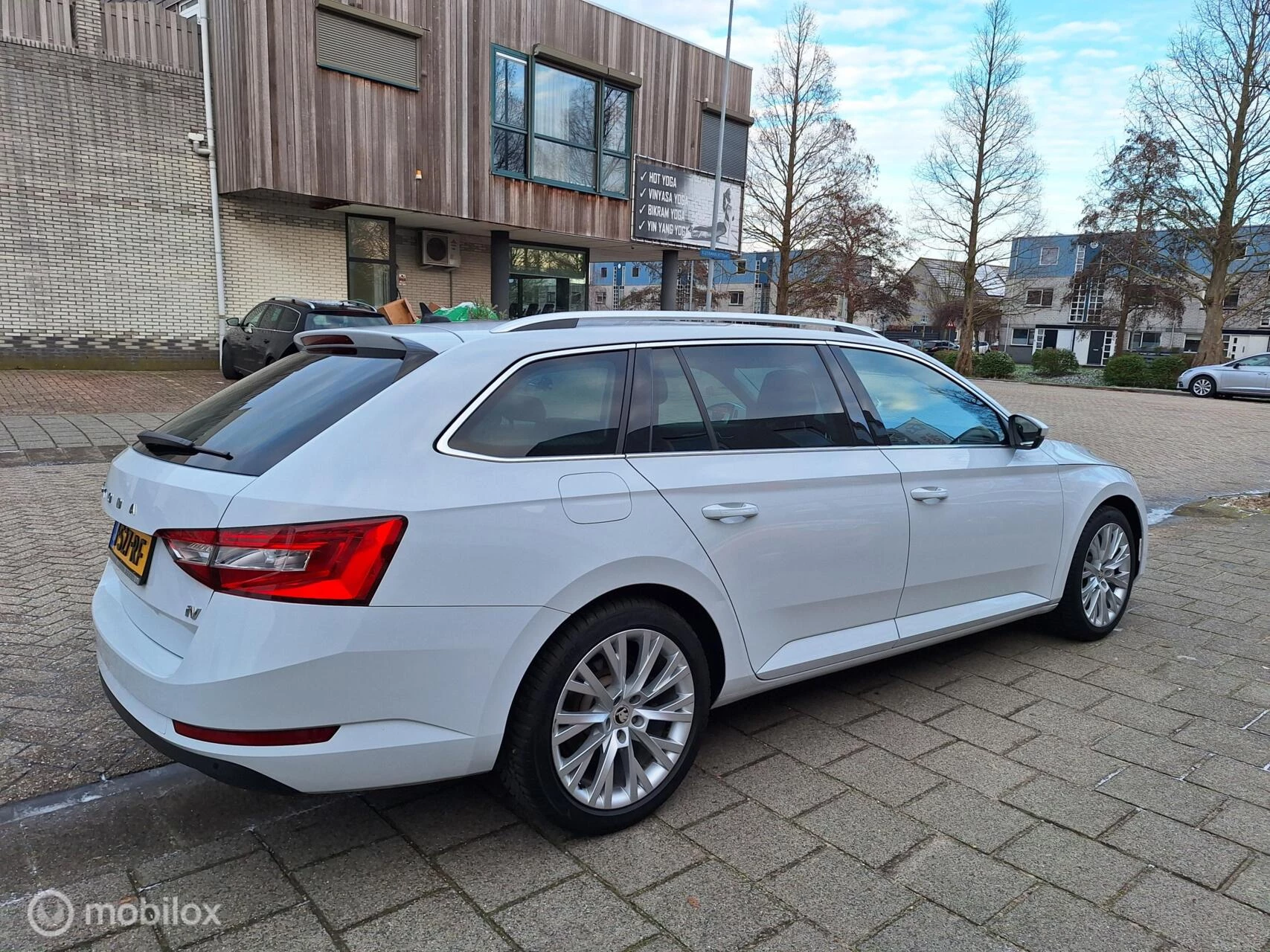 Hoofdafbeelding Škoda Superb