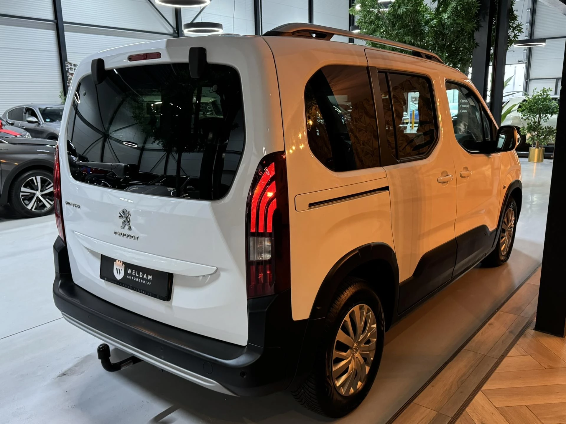 Hoofdafbeelding Peugeot Rifter