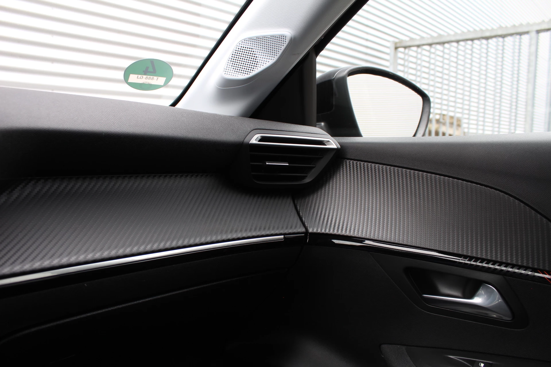 Hoofdafbeelding Peugeot e-208