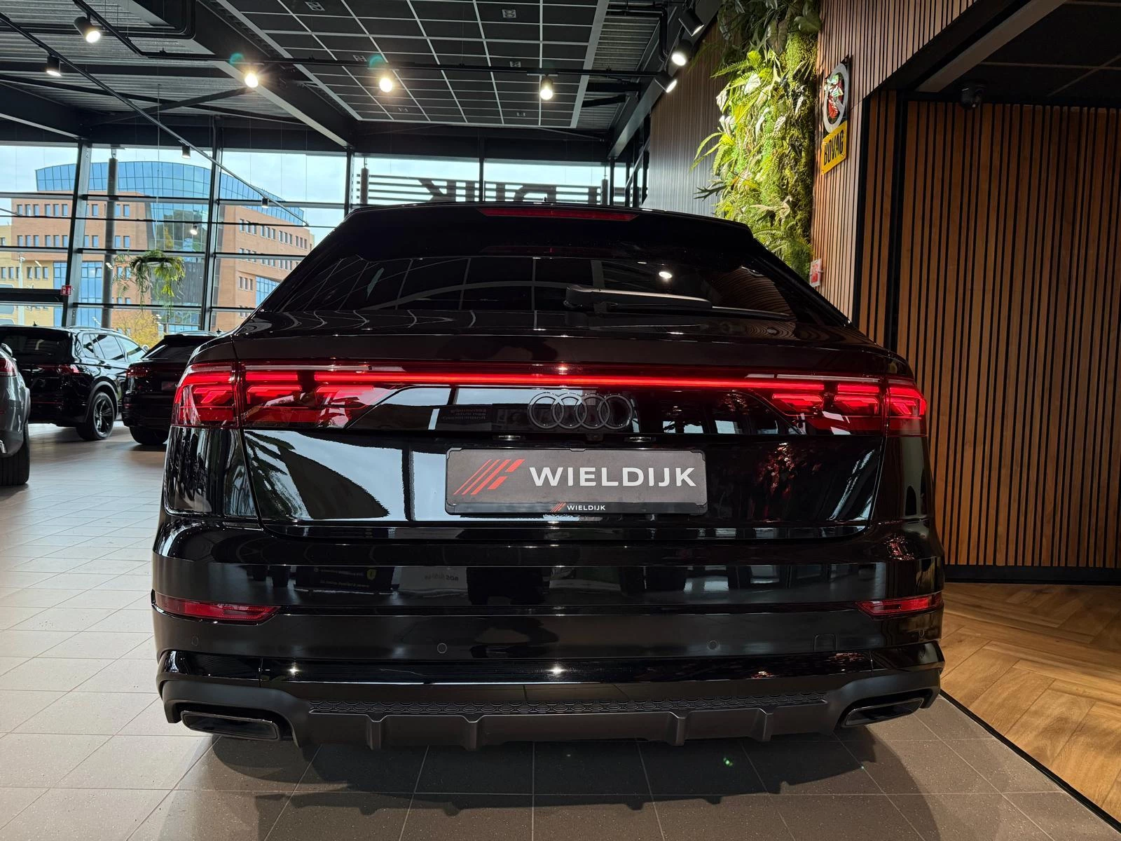 Hoofdafbeelding Audi Q8