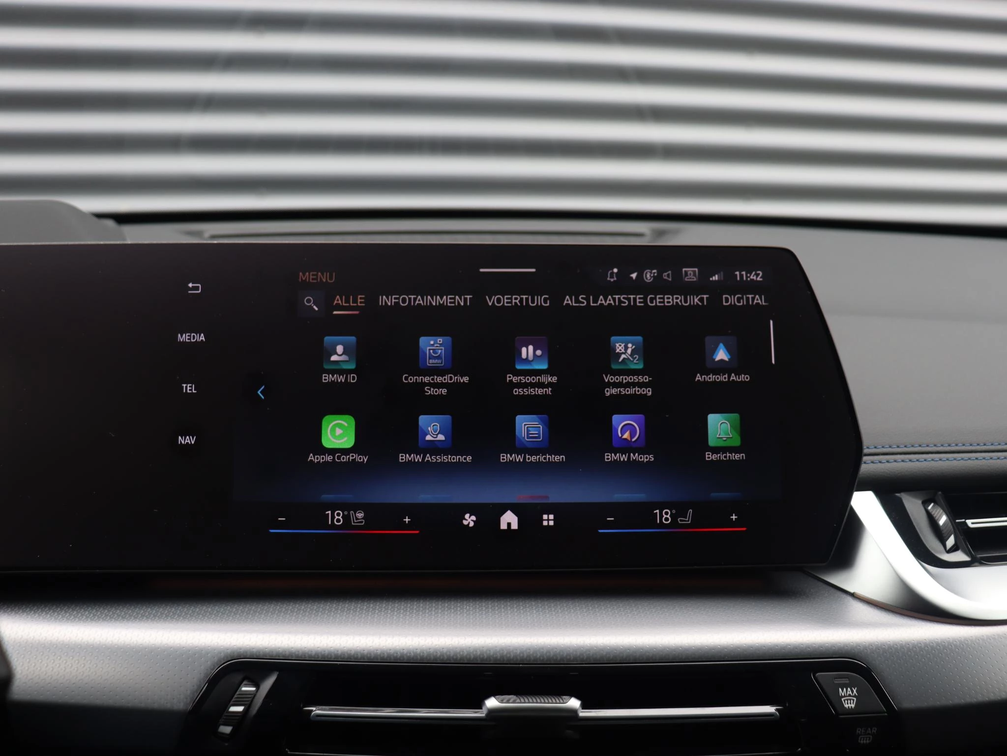 Hoofdafbeelding BMW iX1