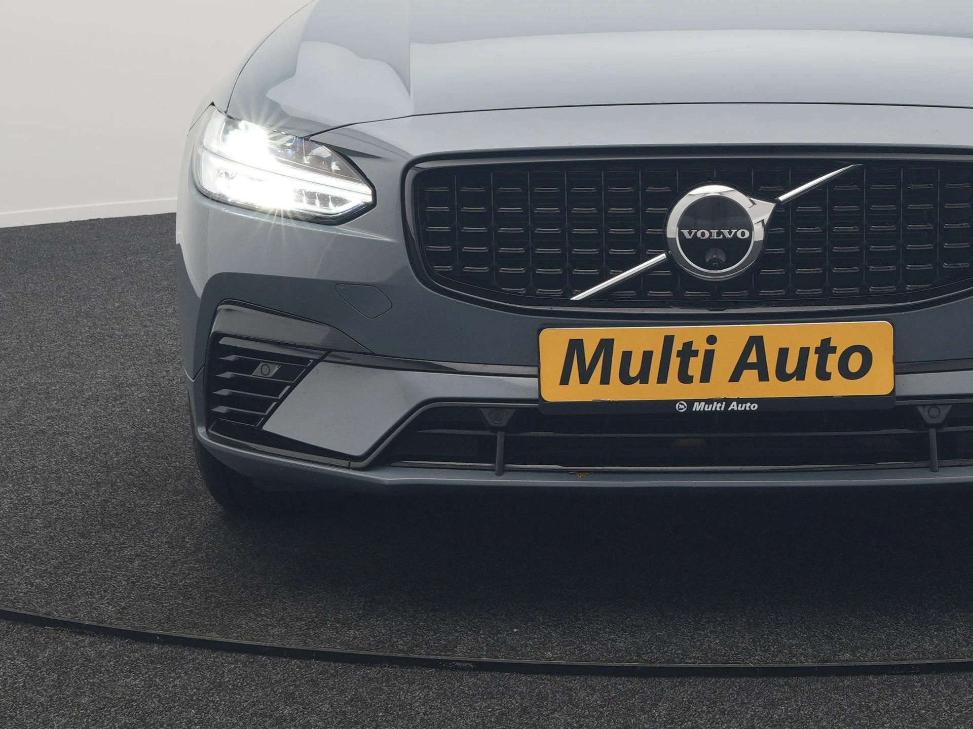 Hoofdafbeelding Volvo V90