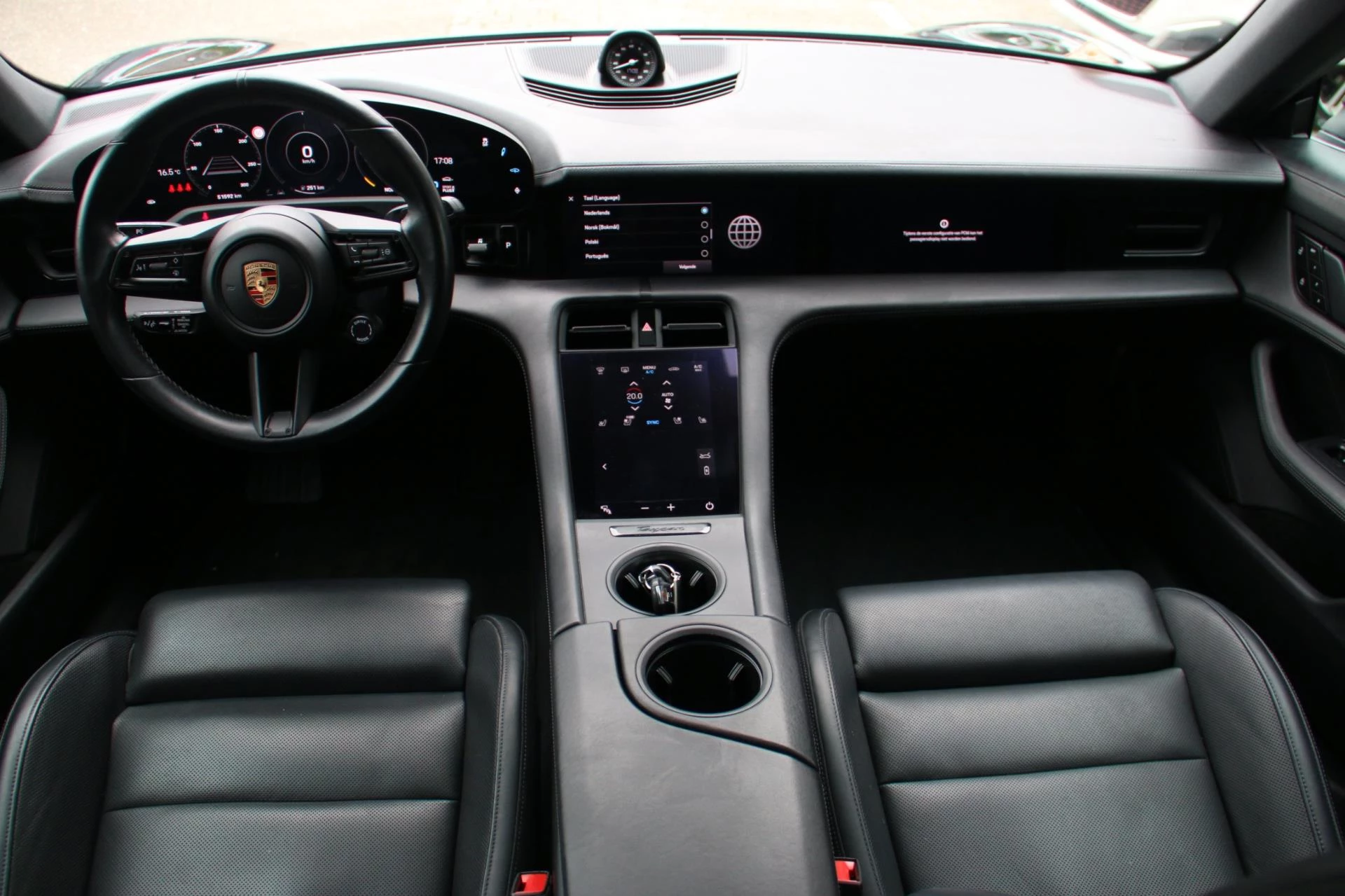 Hoofdafbeelding Porsche Taycan