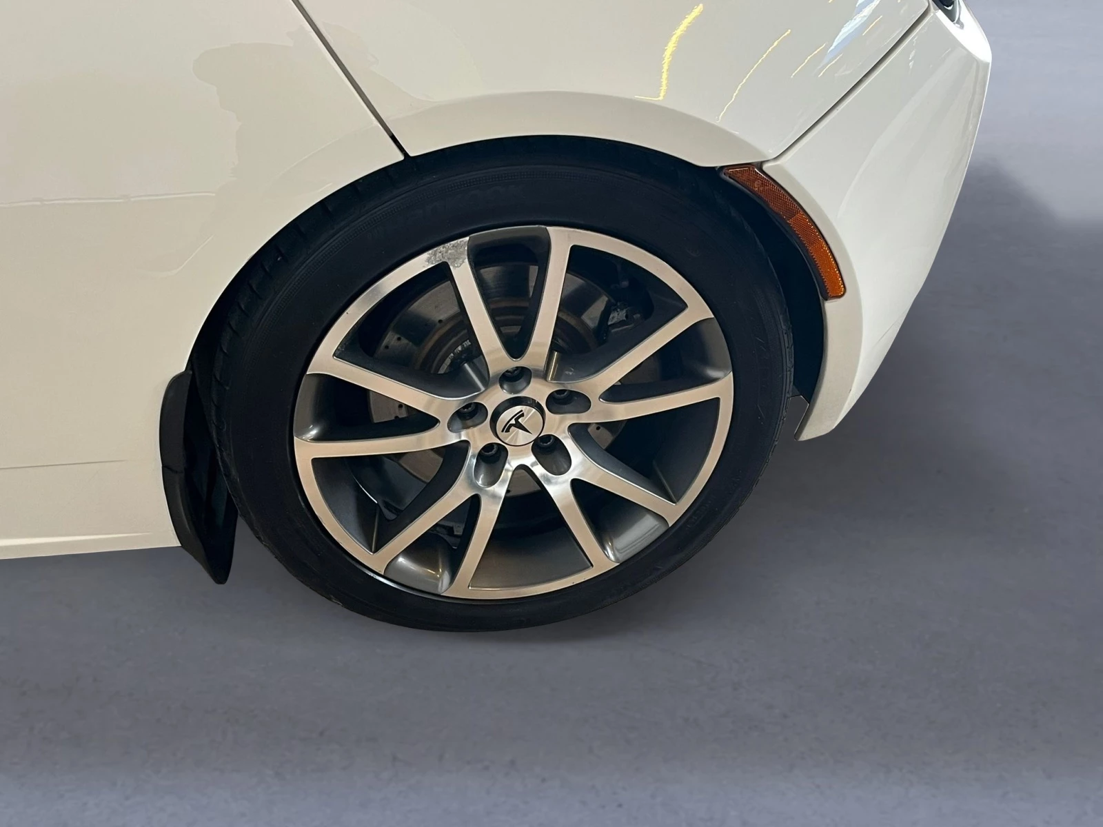 Hoofdafbeelding Tesla Roadster