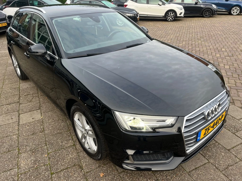 Hoofdafbeelding Audi A4