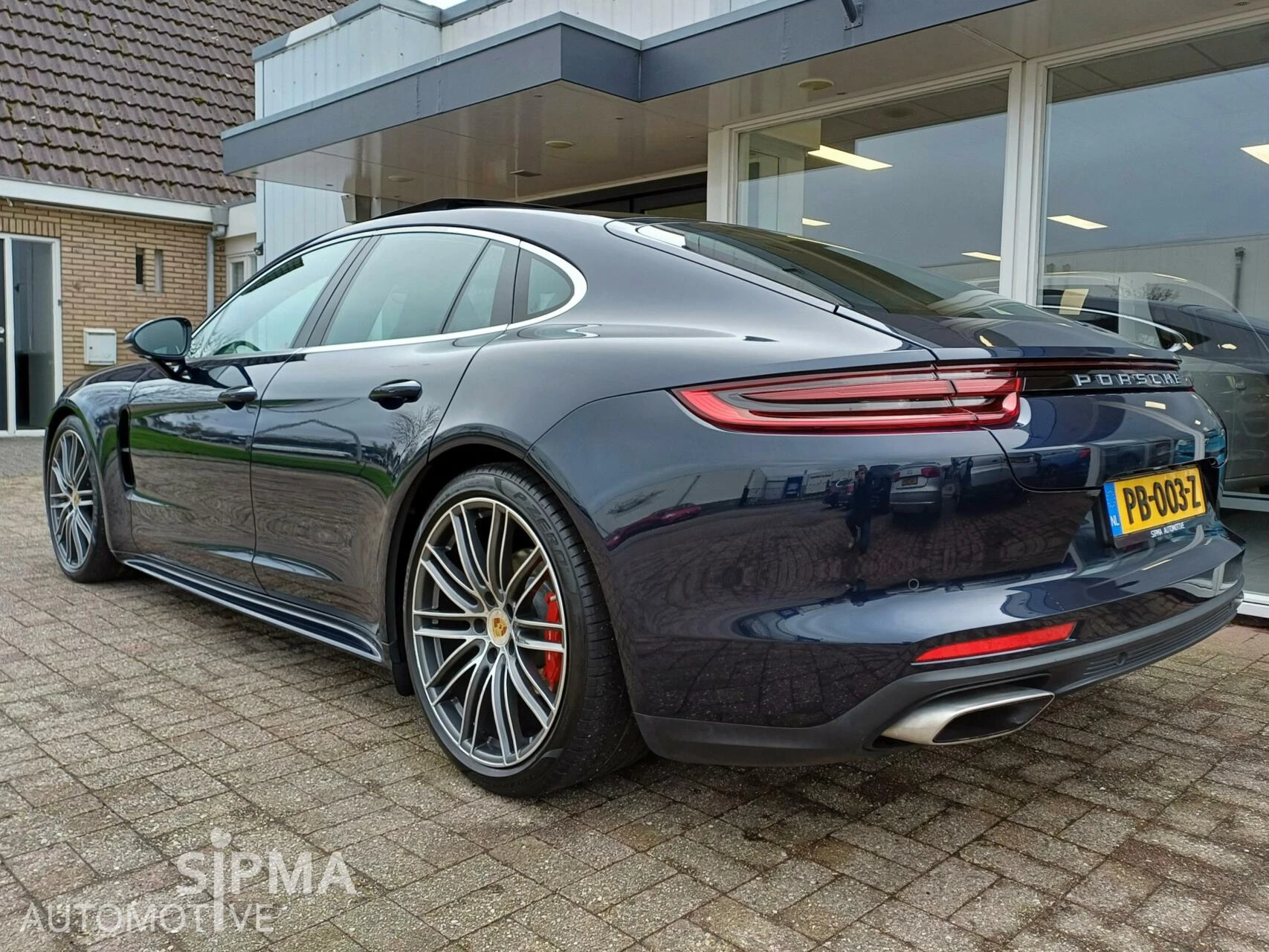 Hoofdafbeelding Porsche Panamera