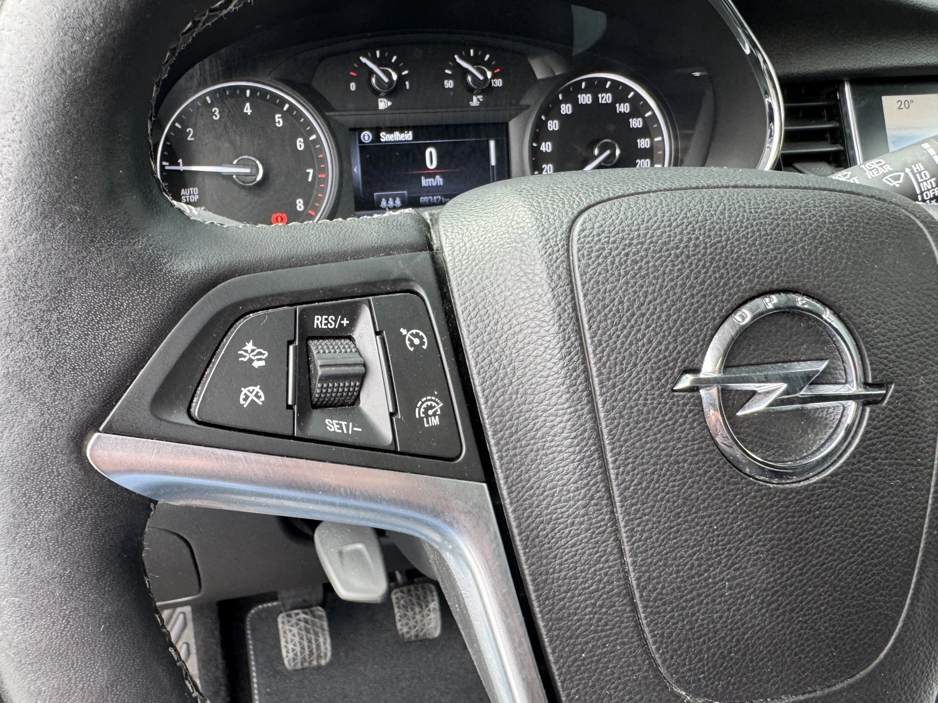 Hoofdafbeelding Opel Mokka X