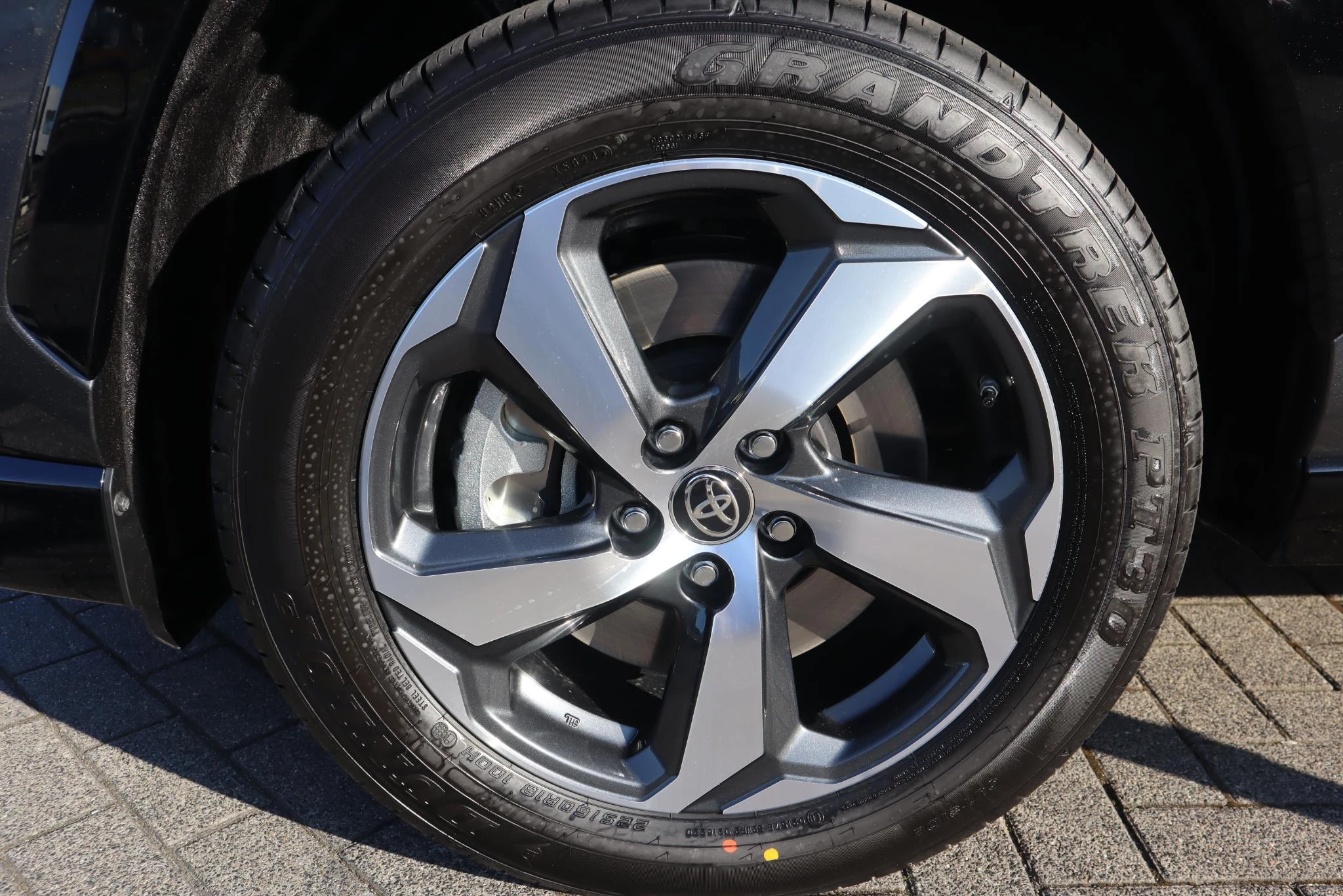 Hoofdafbeelding Toyota RAV4