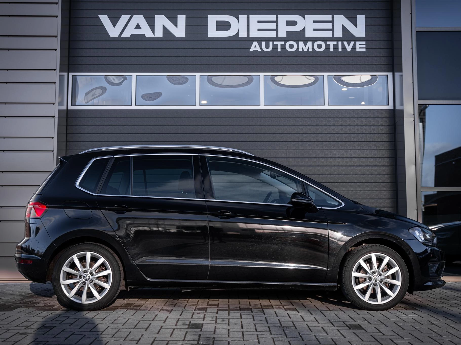 Hoofdafbeelding Volkswagen Golf Sportsvan