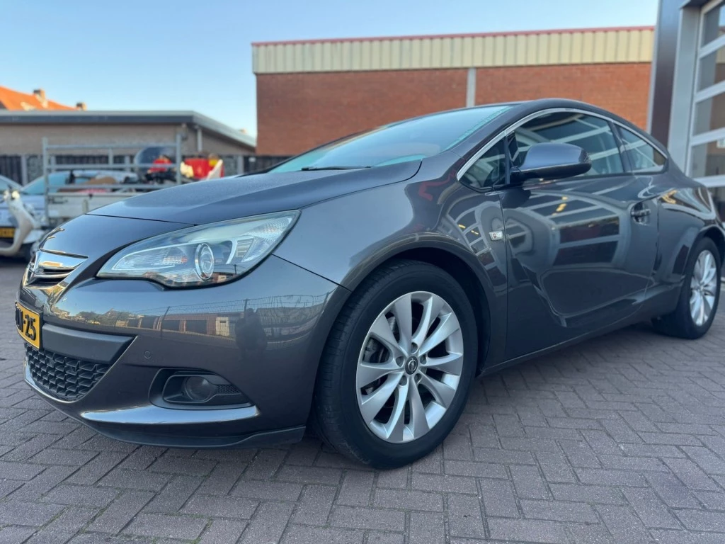 Hoofdafbeelding Opel Astra