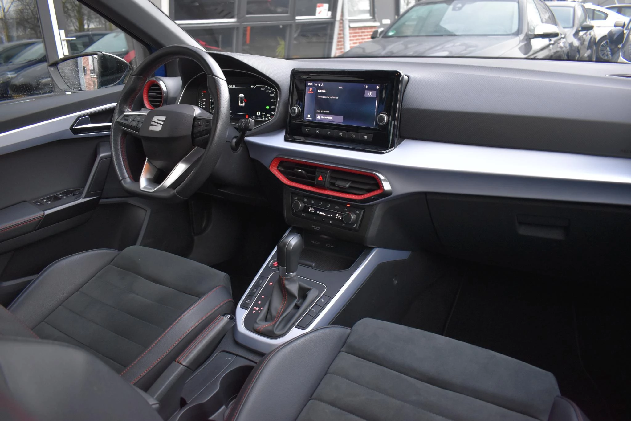 Hoofdafbeelding SEAT Arona