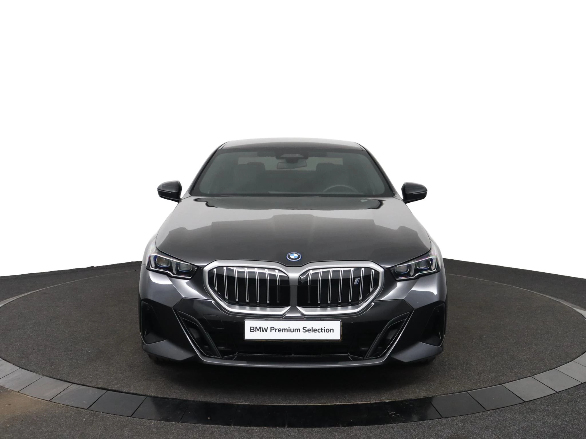 Hoofdafbeelding BMW i5