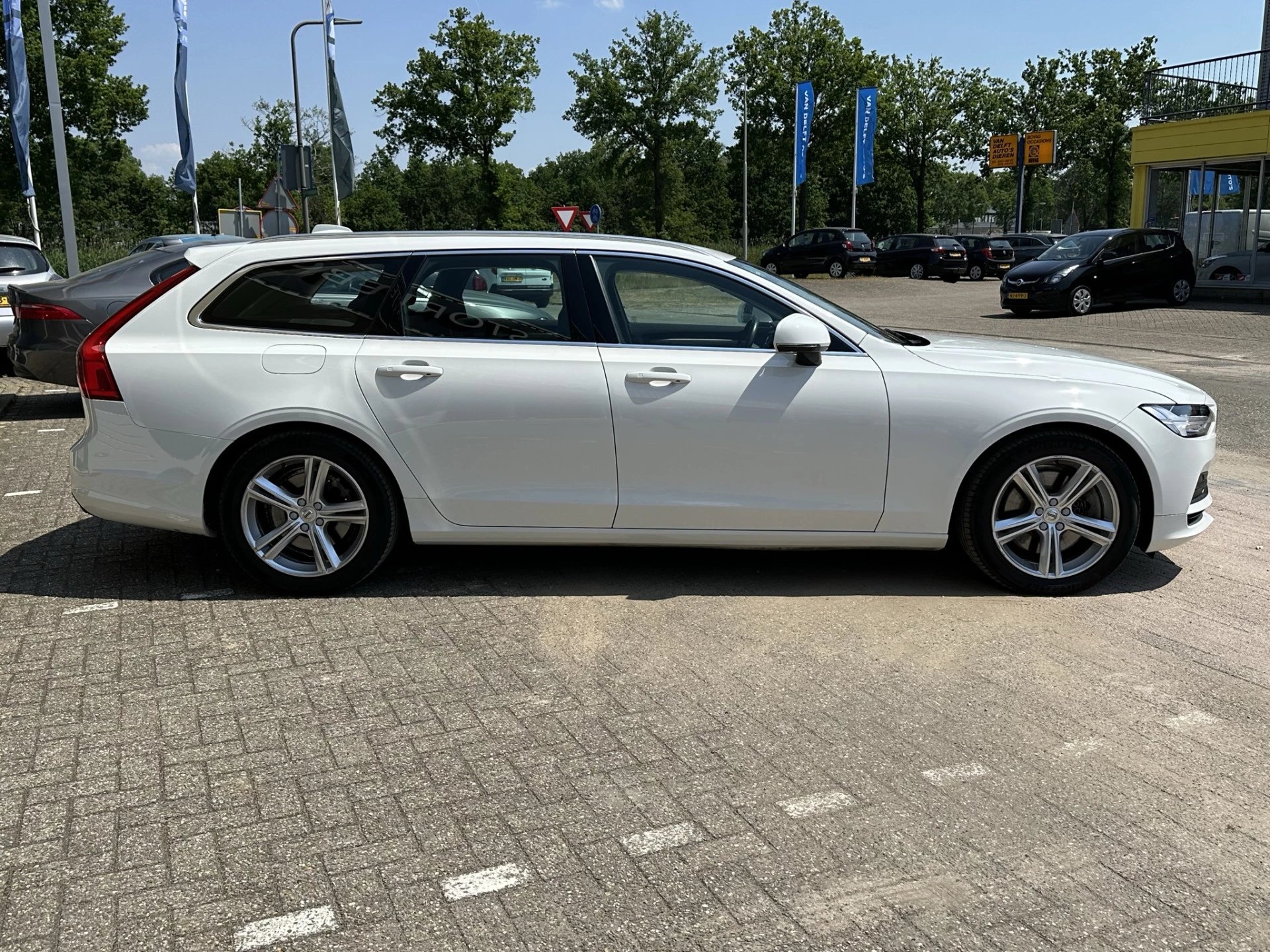 Hoofdafbeelding Volvo V90