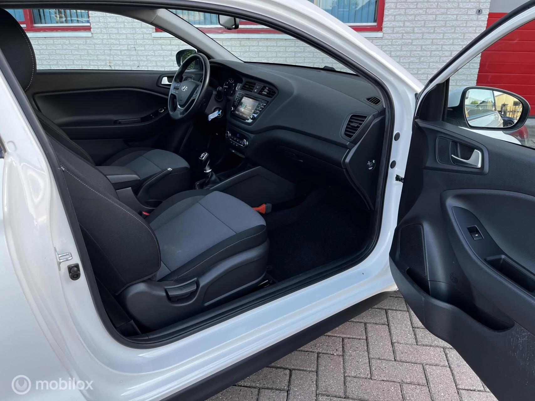 Hoofdafbeelding Hyundai i20