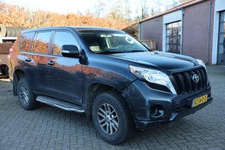 Toyota Land Cruiser Landcruiser 150 2.8 D-4D 5DRS ACTIVE A/T VAN