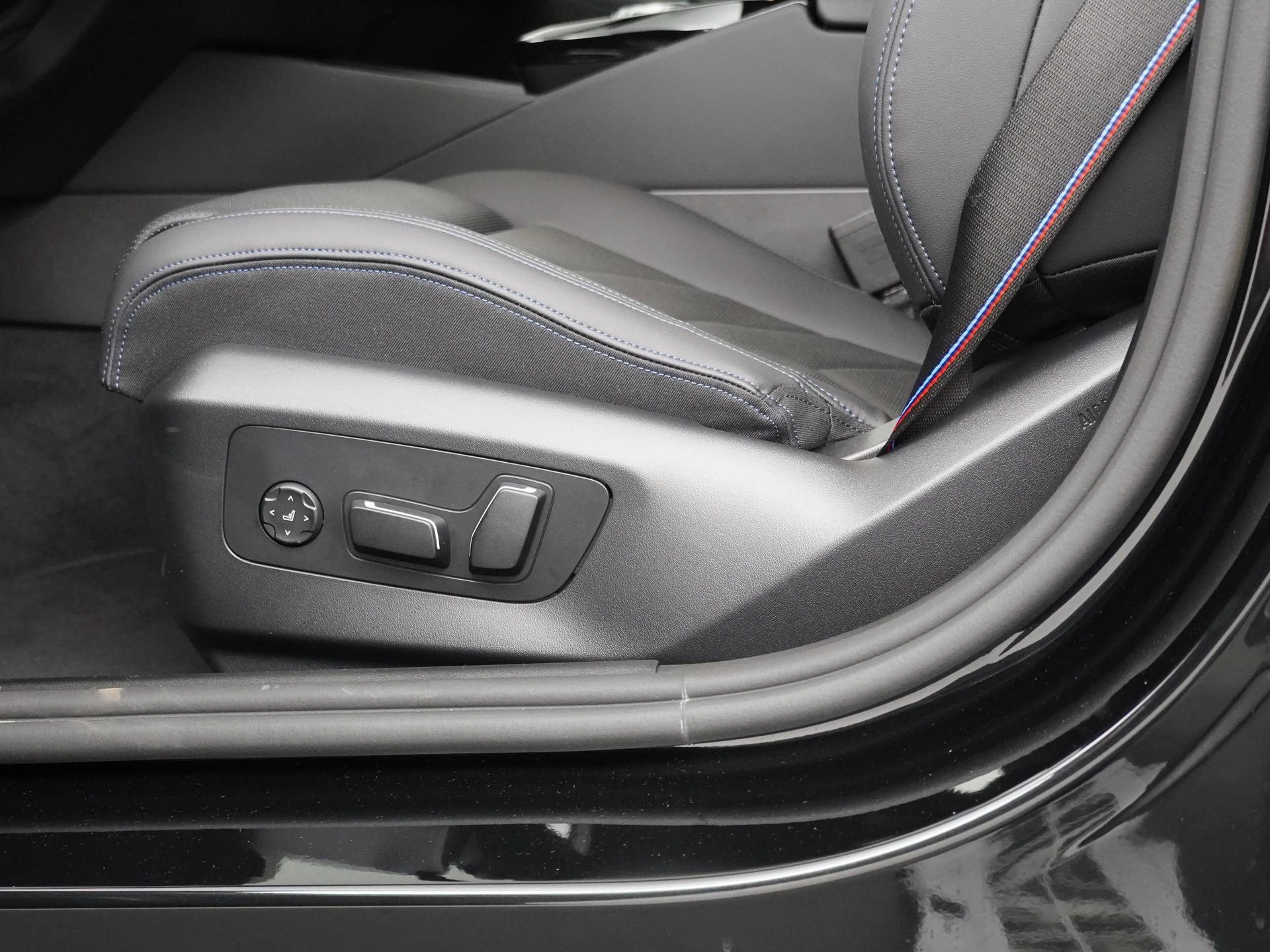 Hoofdafbeelding BMW i5