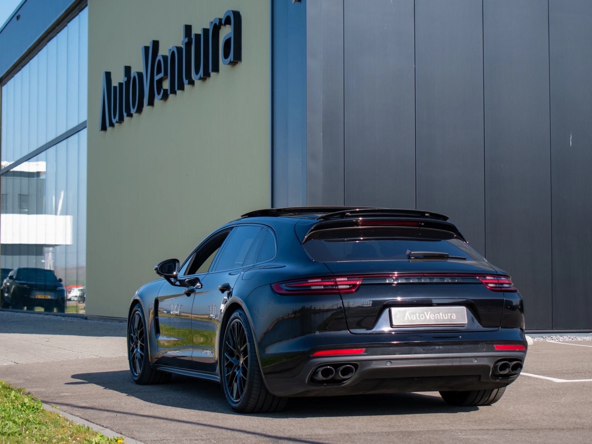 Hoofdafbeelding Porsche Panamera