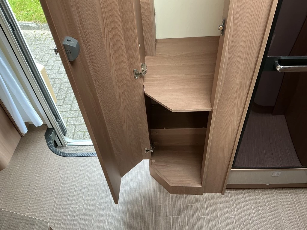 Hoofdafbeelding Bürstner Ixeo Bt6801