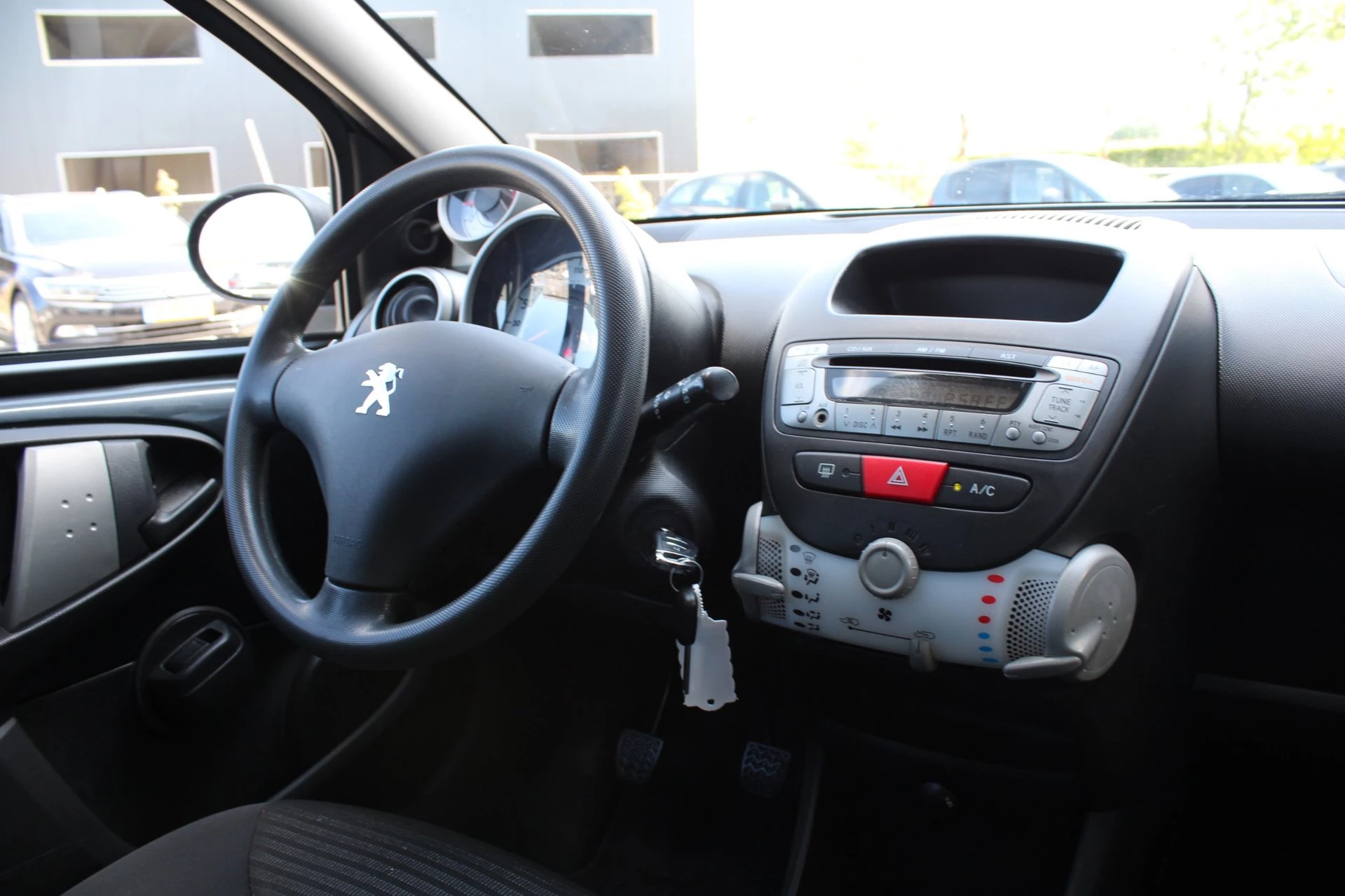 Hoofdafbeelding Peugeot 107