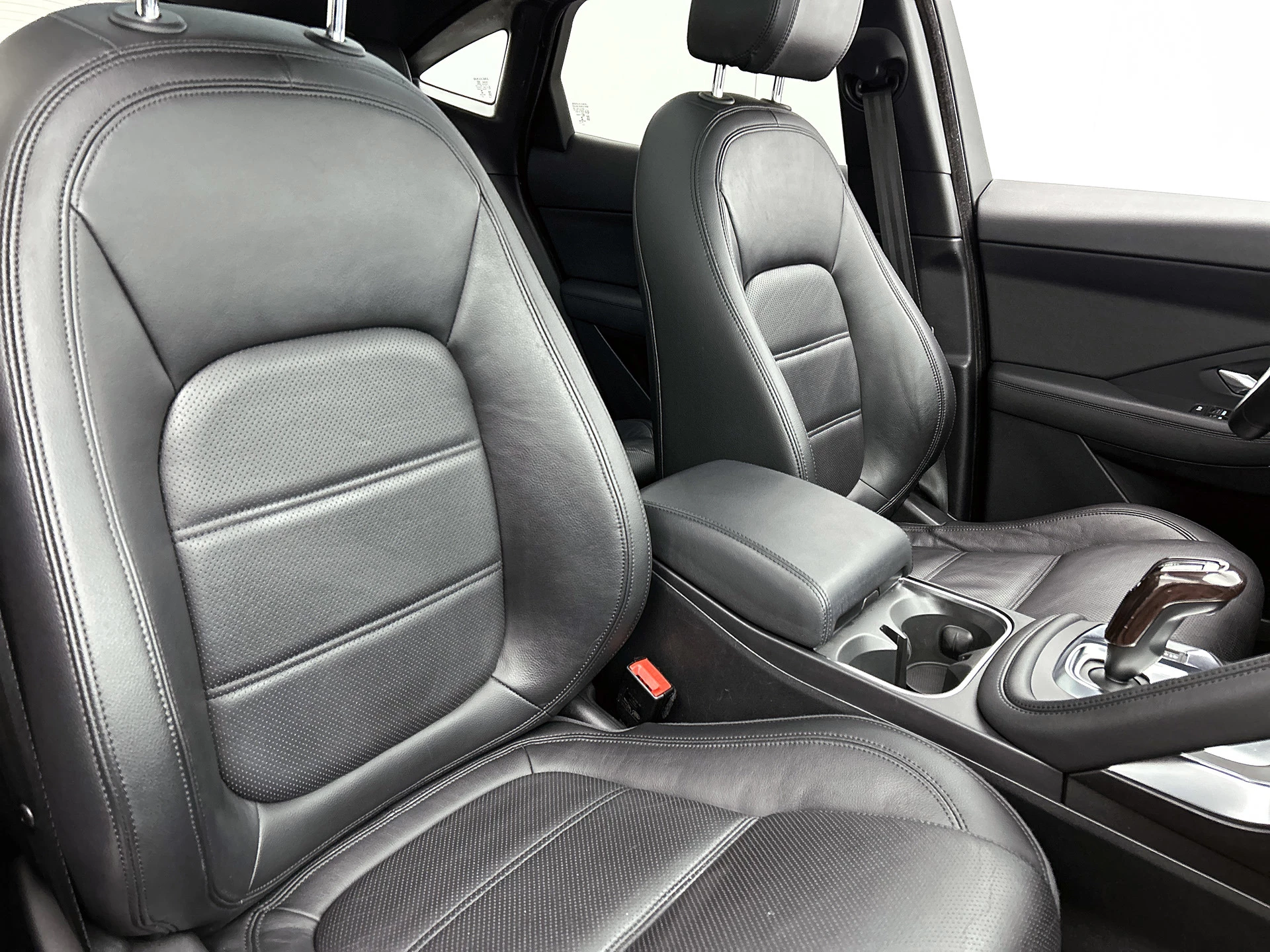 Hoofdafbeelding Jaguar E-PACE