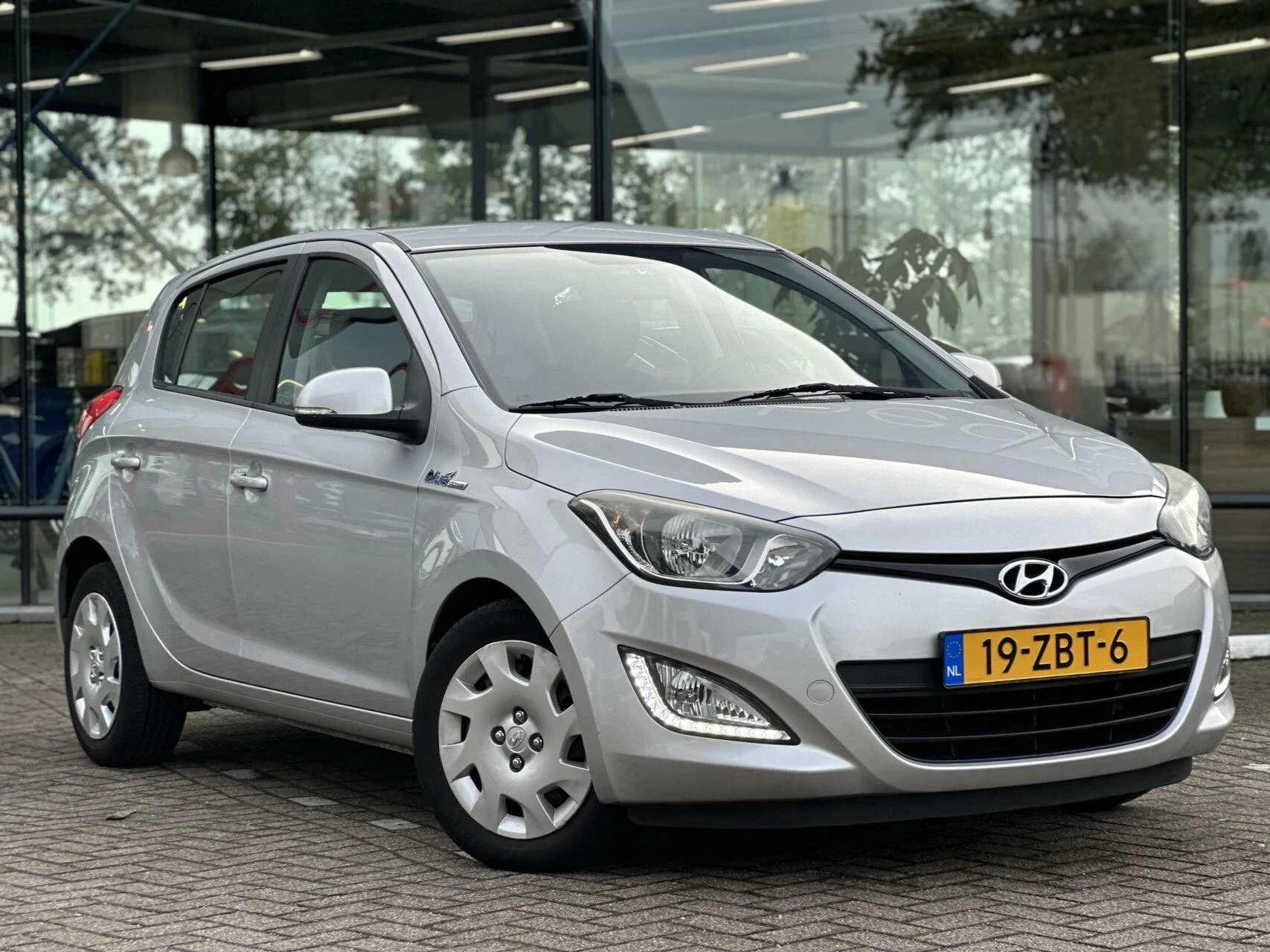 Hoofdafbeelding Hyundai i20