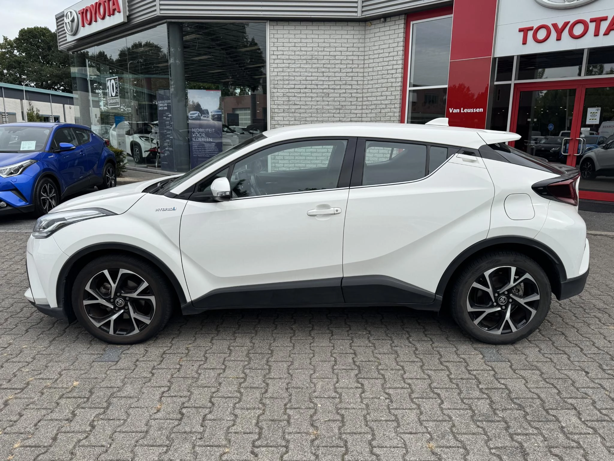 Hoofdafbeelding Toyota C-HR