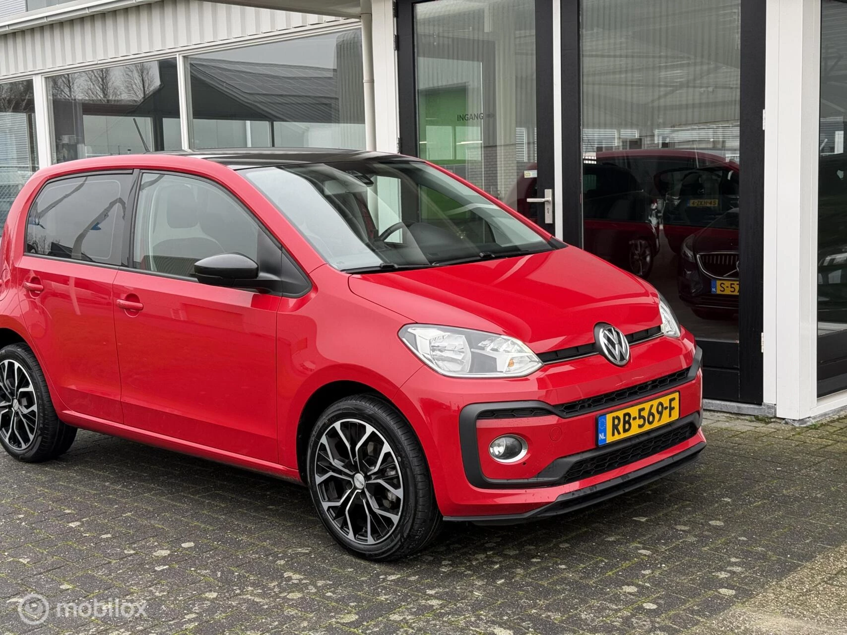 Hoofdafbeelding Volkswagen up!