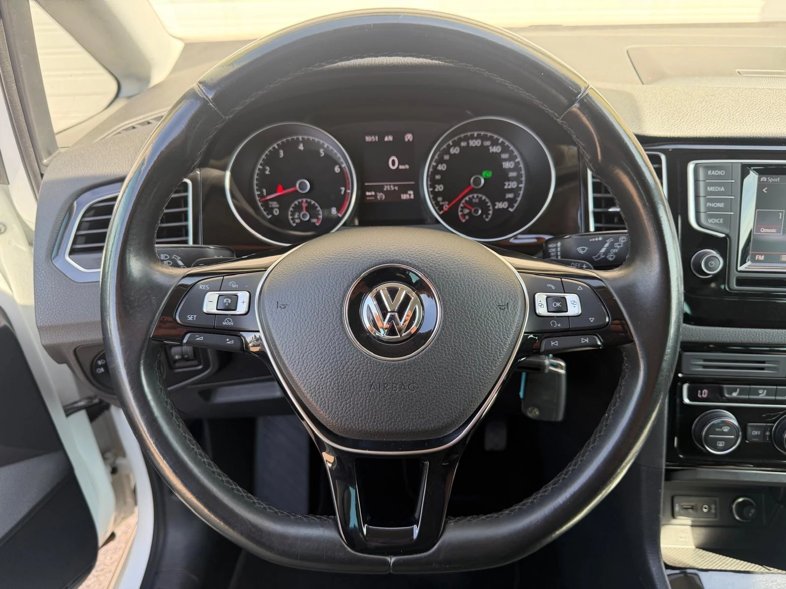 Hoofdafbeelding Volkswagen Golf Sportsvan