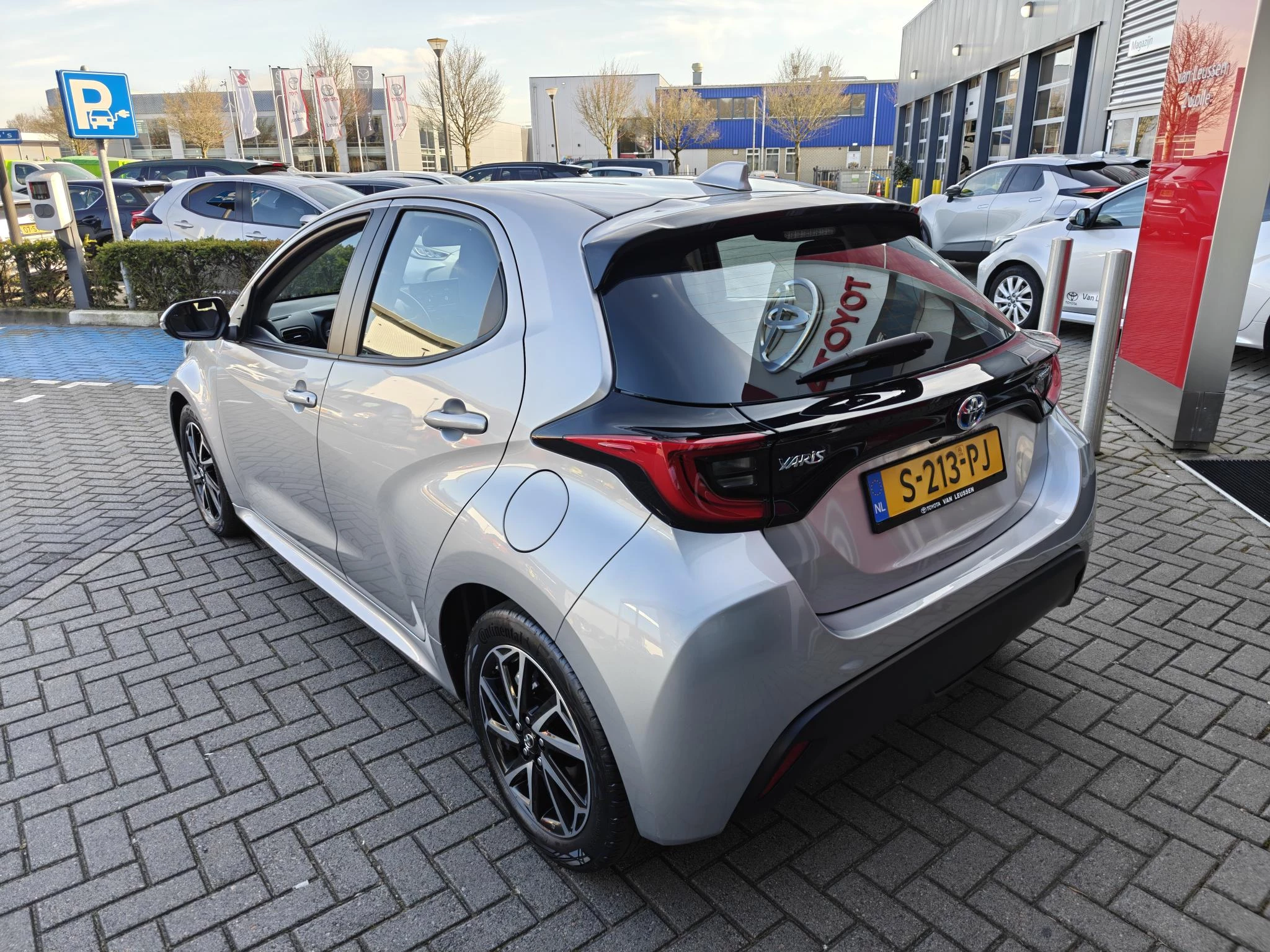 Hoofdafbeelding Toyota Yaris