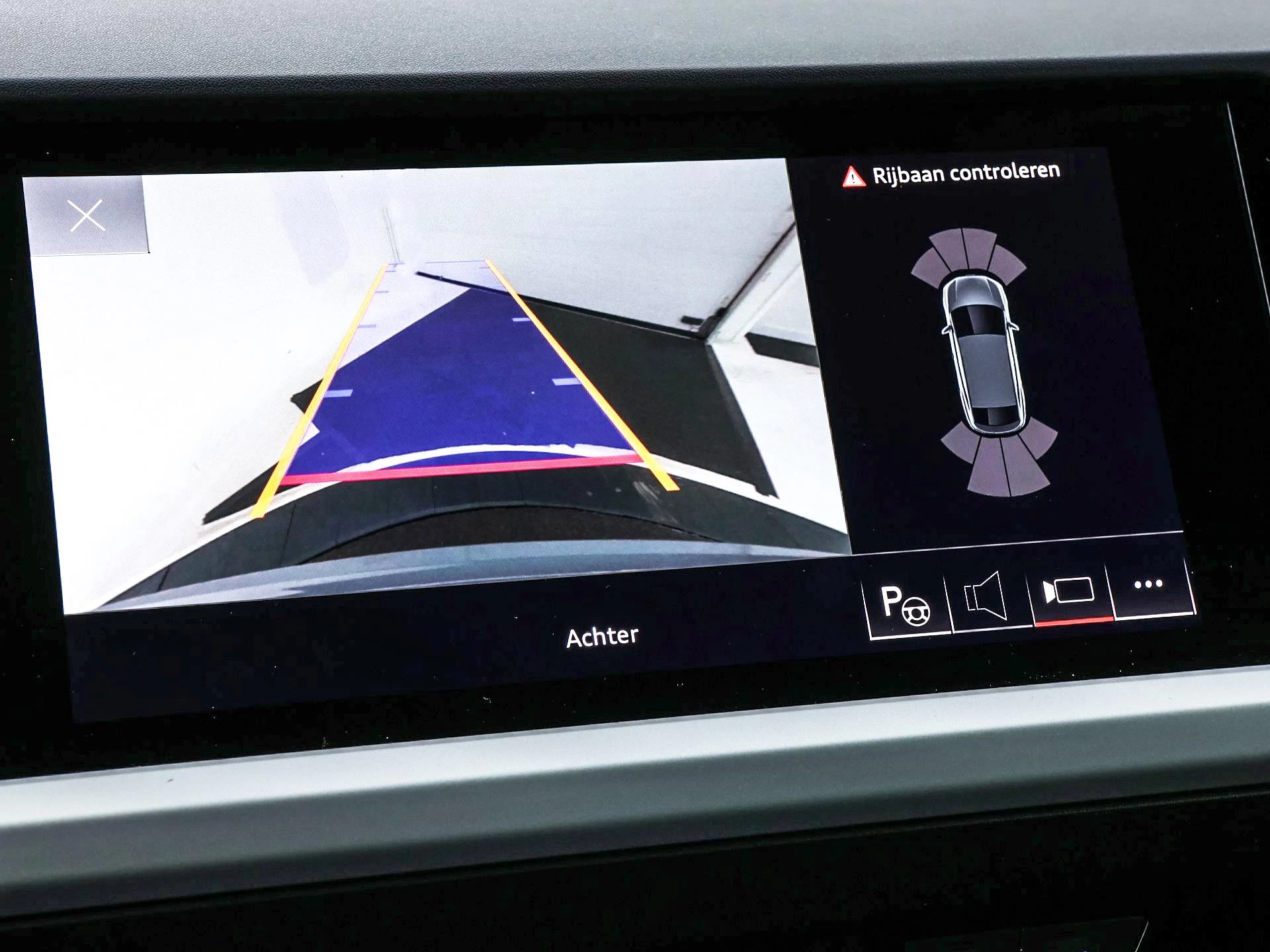 Hoofdafbeelding Audi Q4 Sportback e-tron