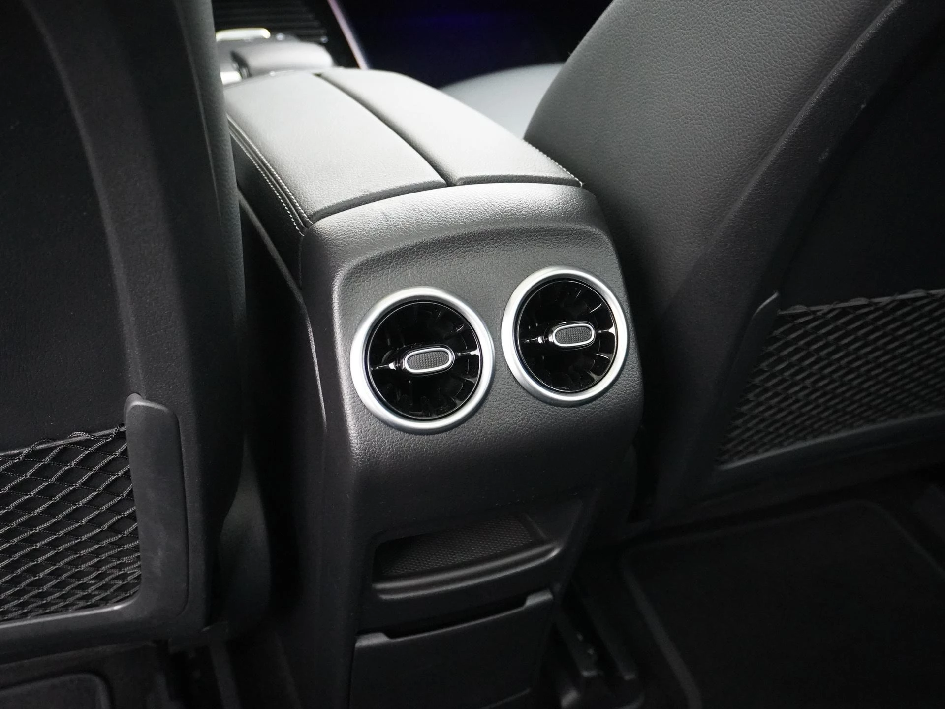 Hoofdafbeelding Mercedes-Benz EQA