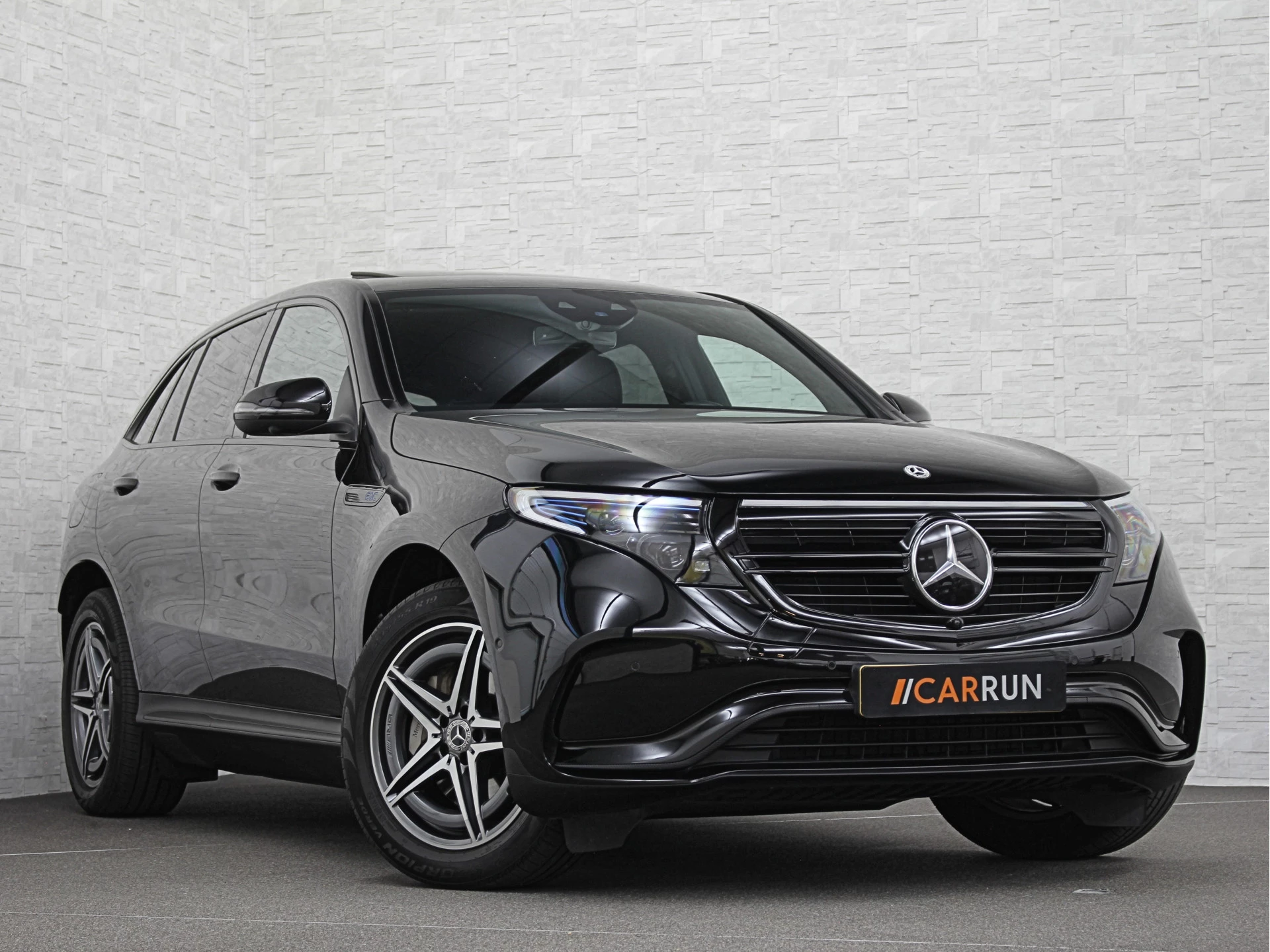 Hoofdafbeelding Mercedes-Benz EQC