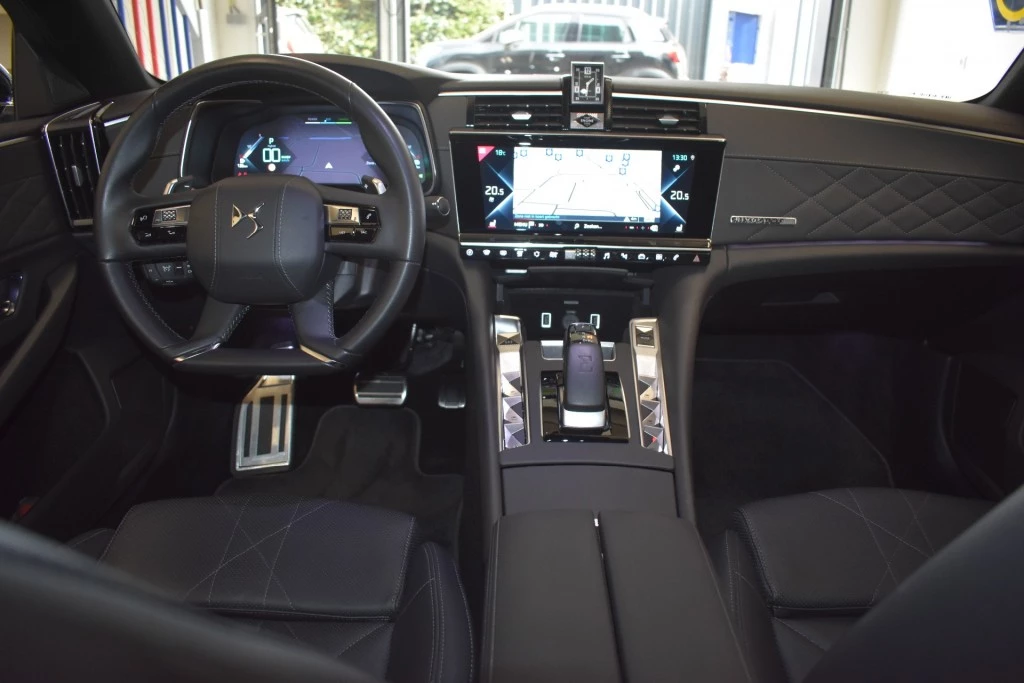 Hoofdafbeelding DS DS 9