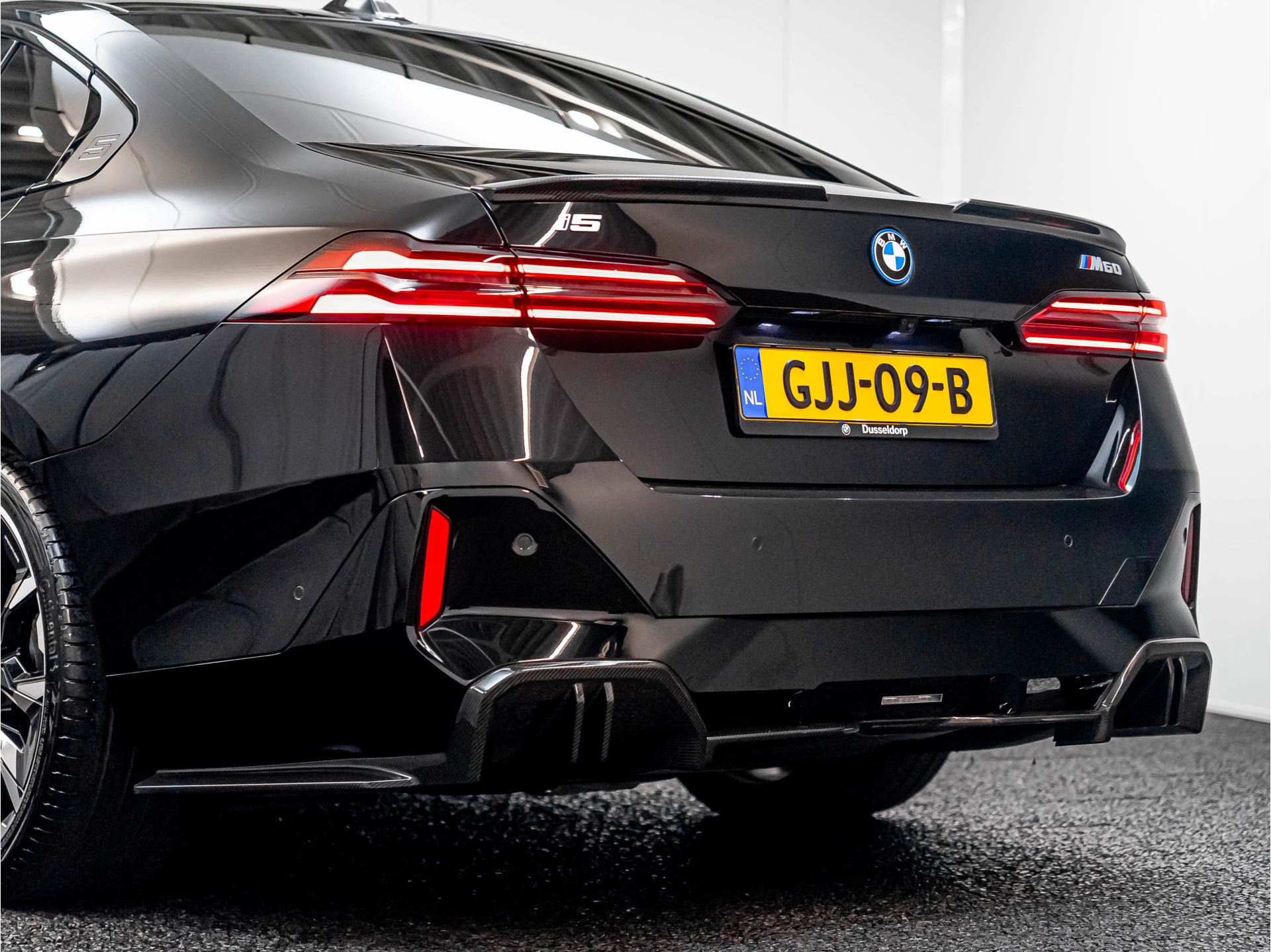 Hoofdafbeelding BMW i5