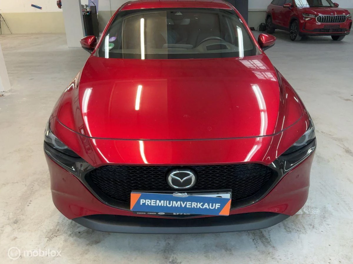 Hoofdafbeelding Mazda 3