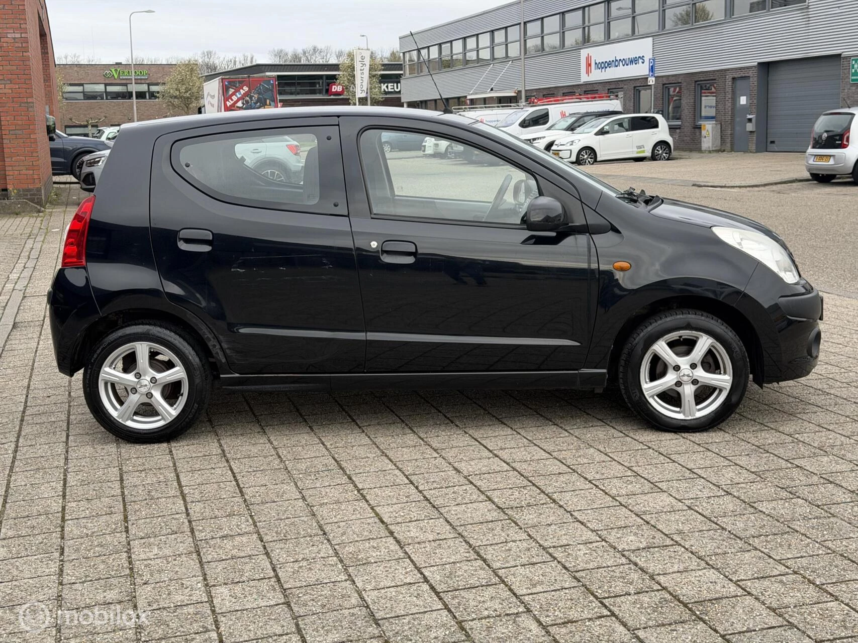 Hoofdafbeelding Nissan Pixo