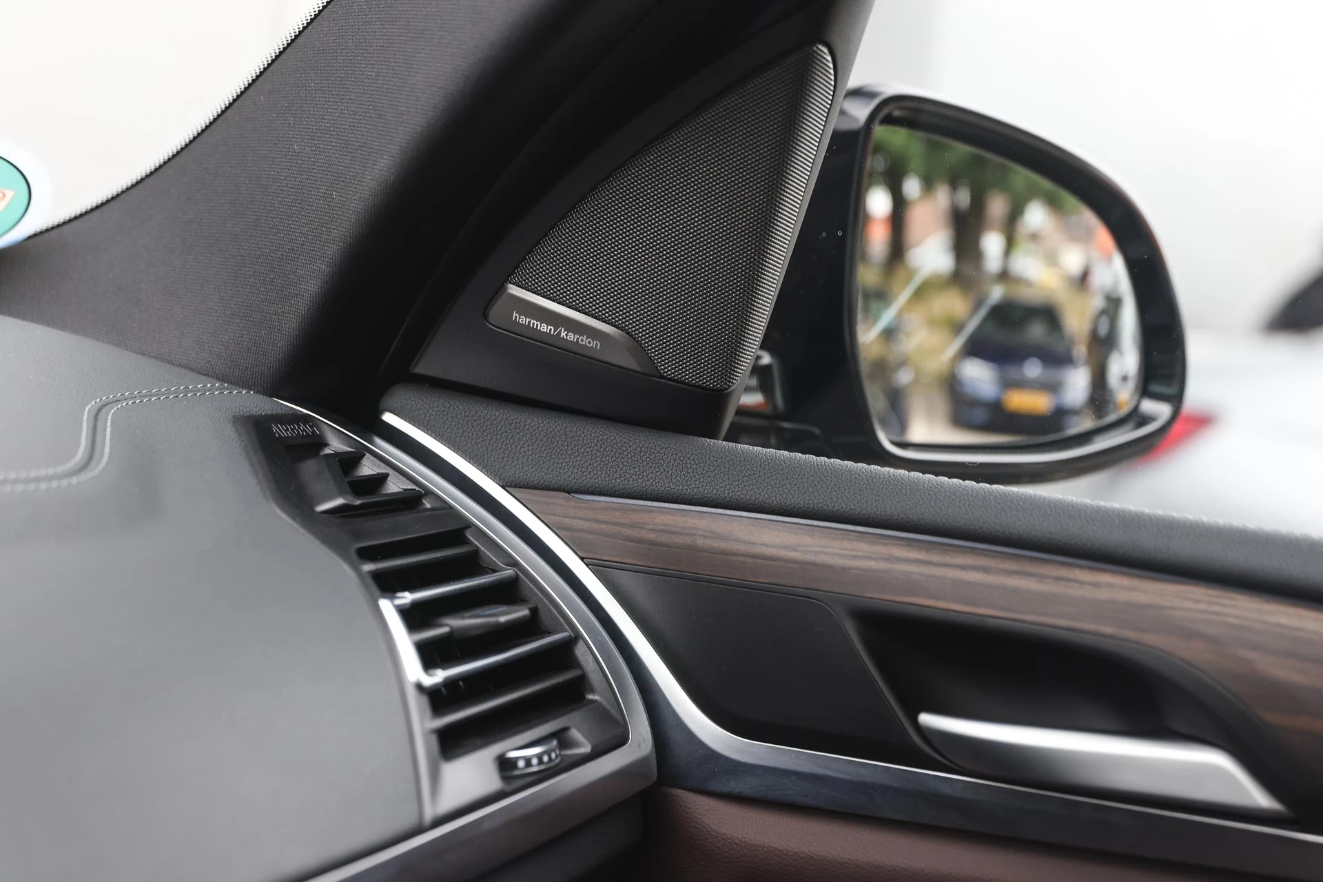 Hoofdafbeelding BMW iX3