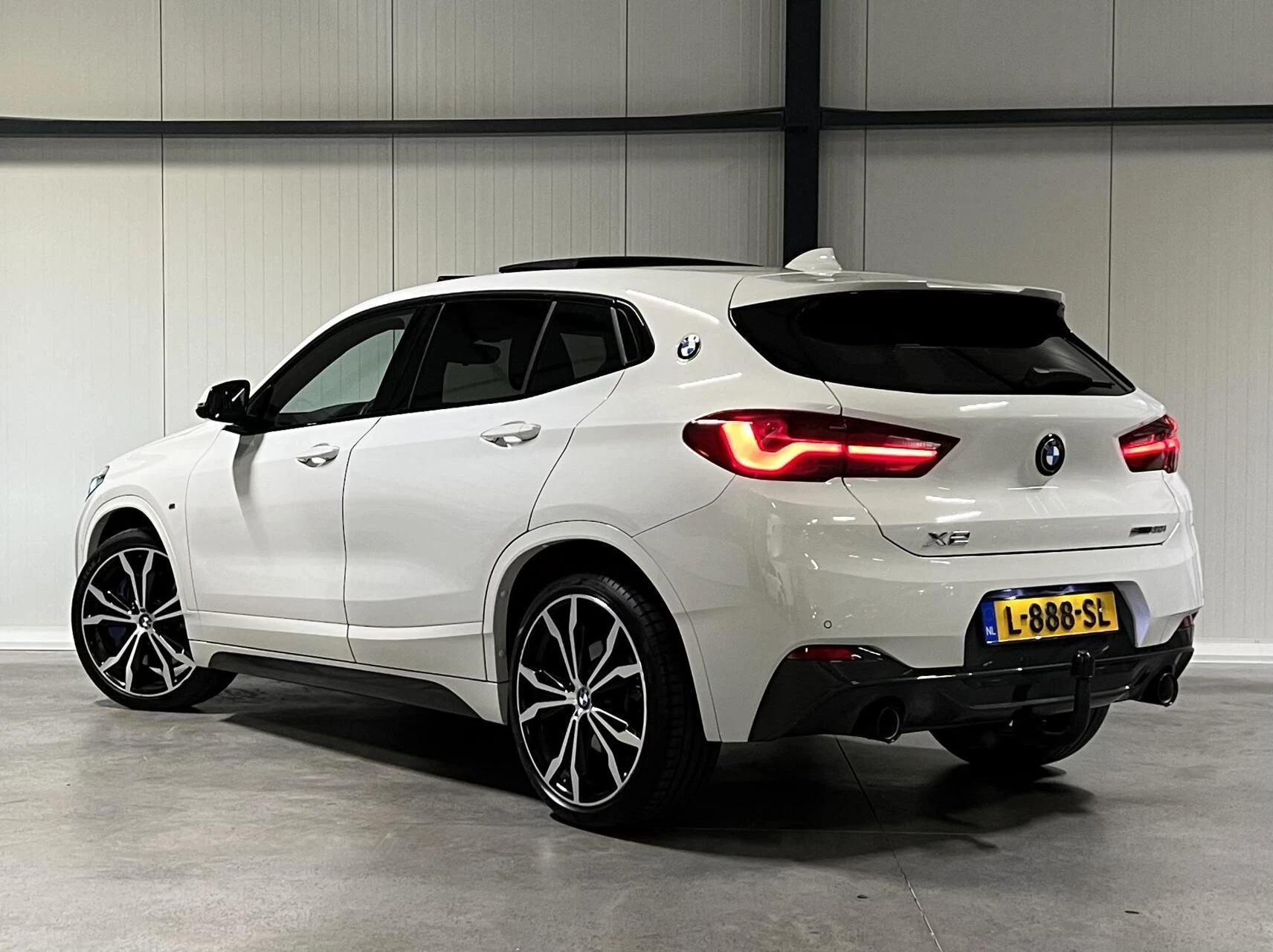 Hoofdafbeelding BMW X2
