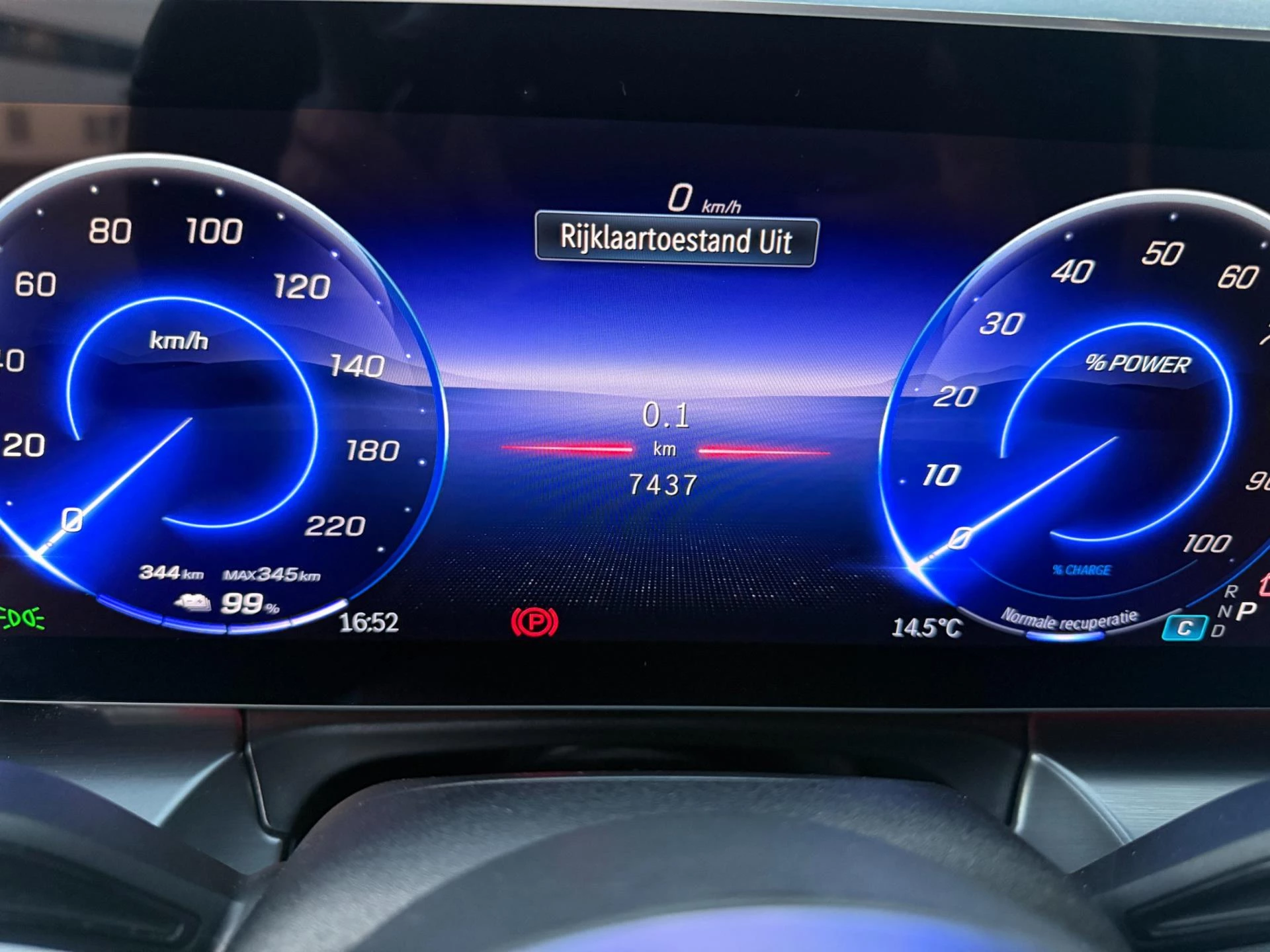 Hoofdafbeelding Mercedes-Benz EQV