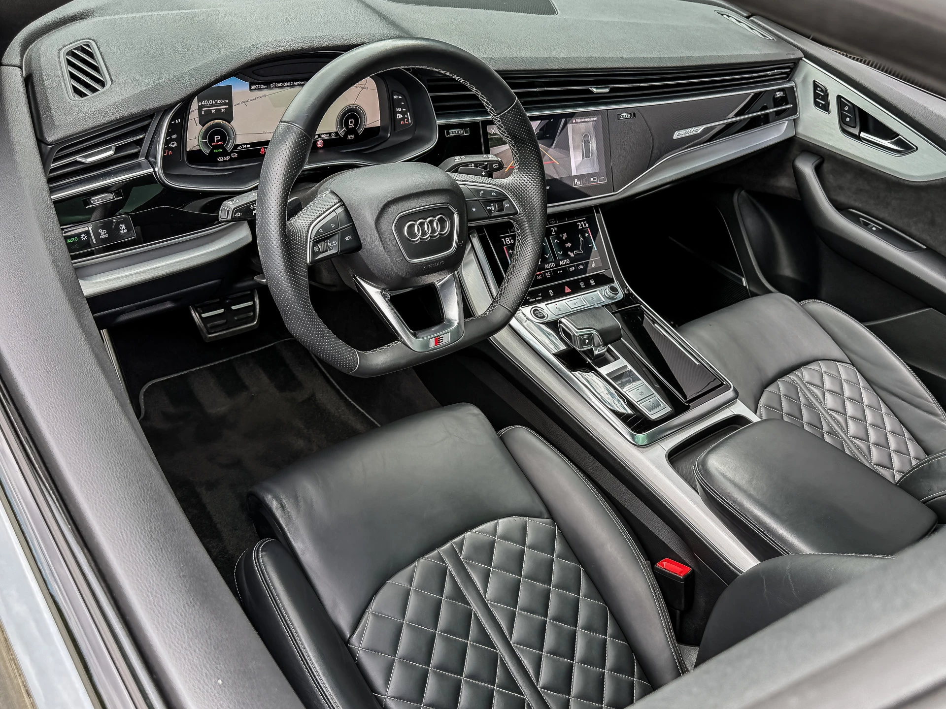 Hoofdafbeelding Audi Q8
