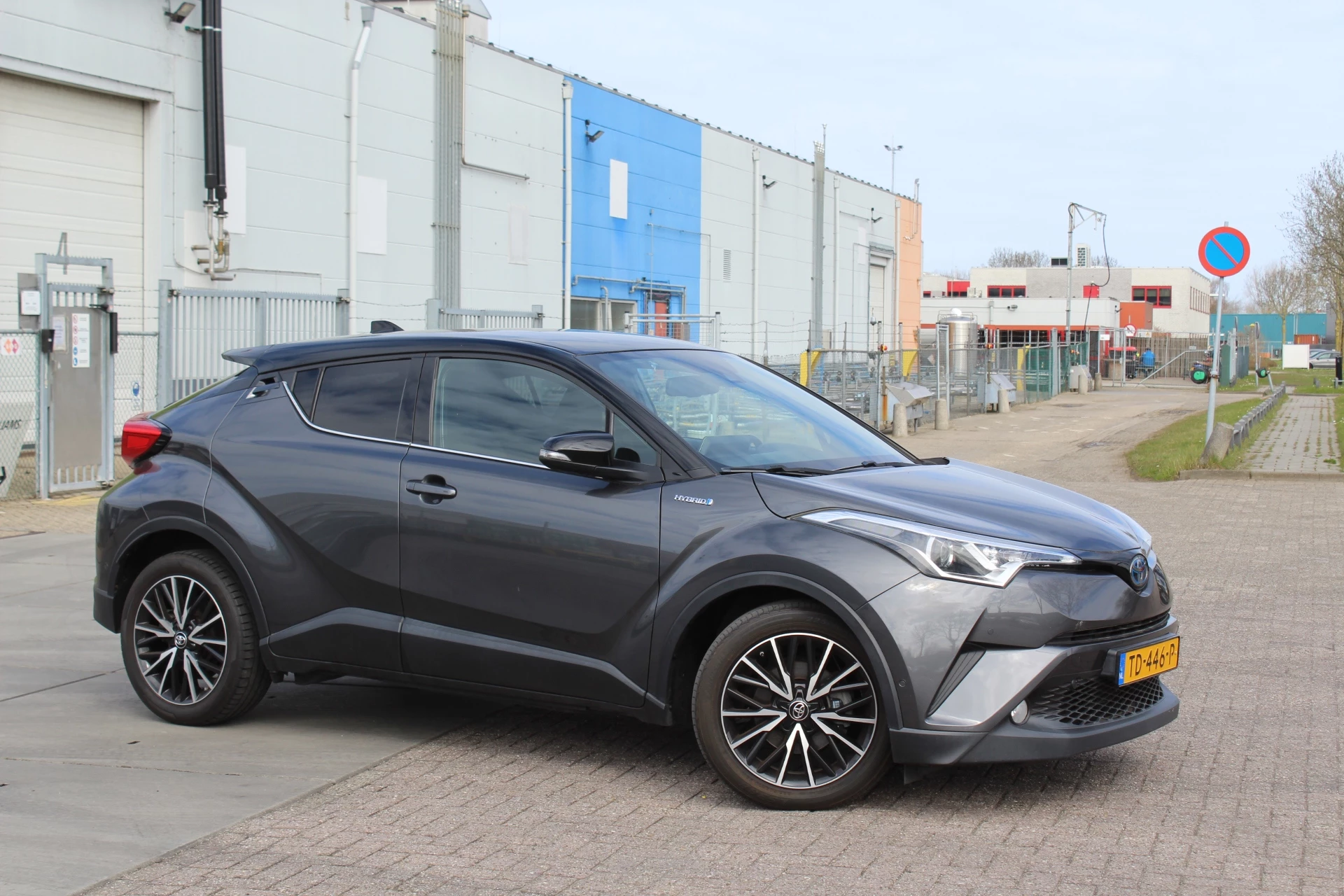 Hoofdafbeelding Toyota C-HR