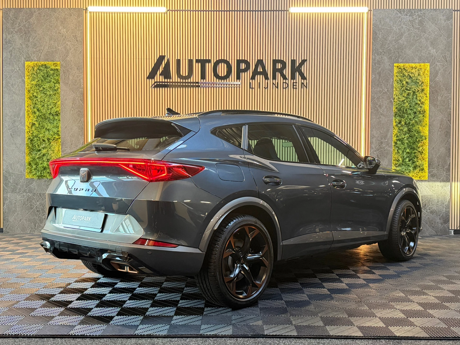 Hoofdafbeelding CUPRA Formentor