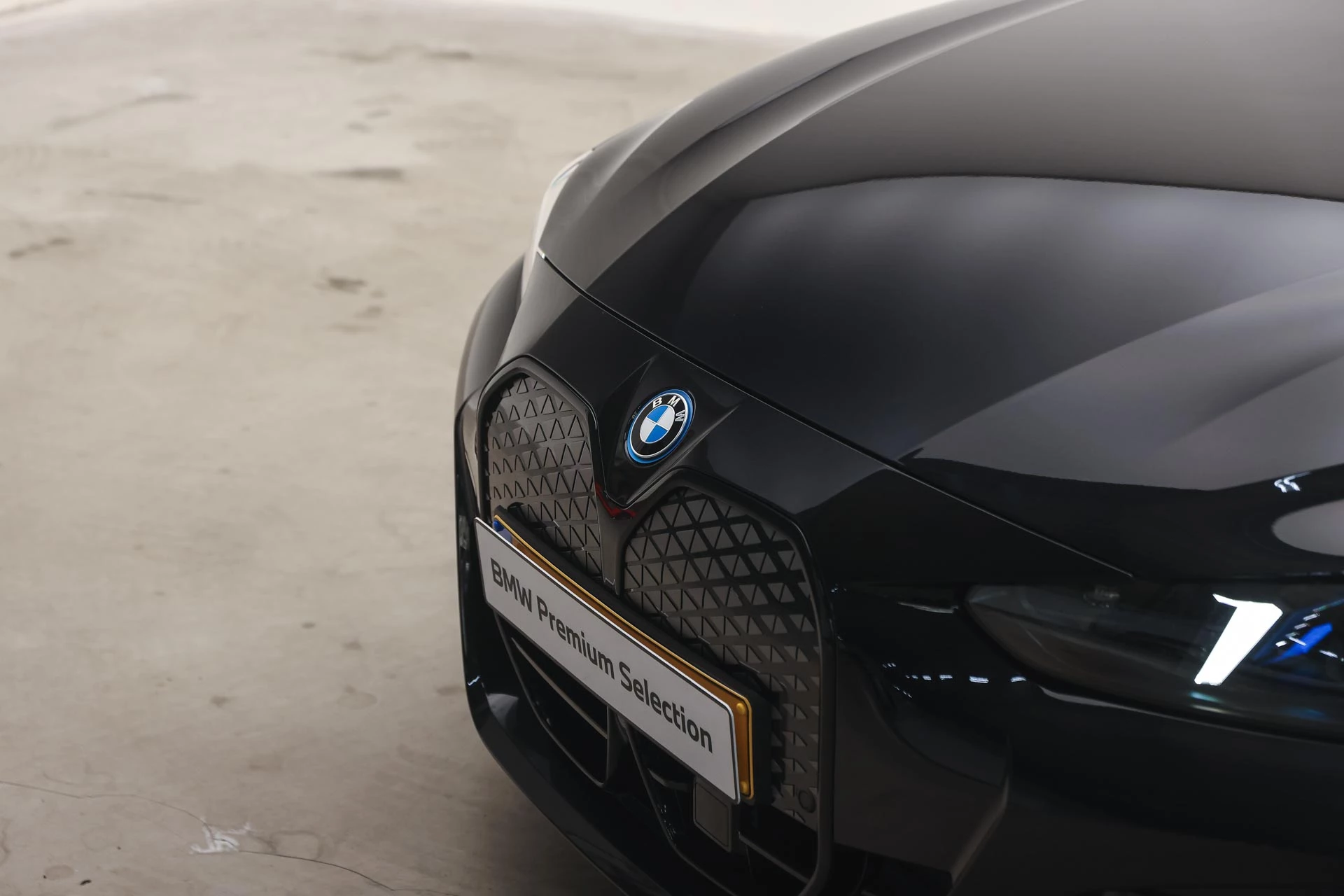 Hoofdafbeelding BMW i4